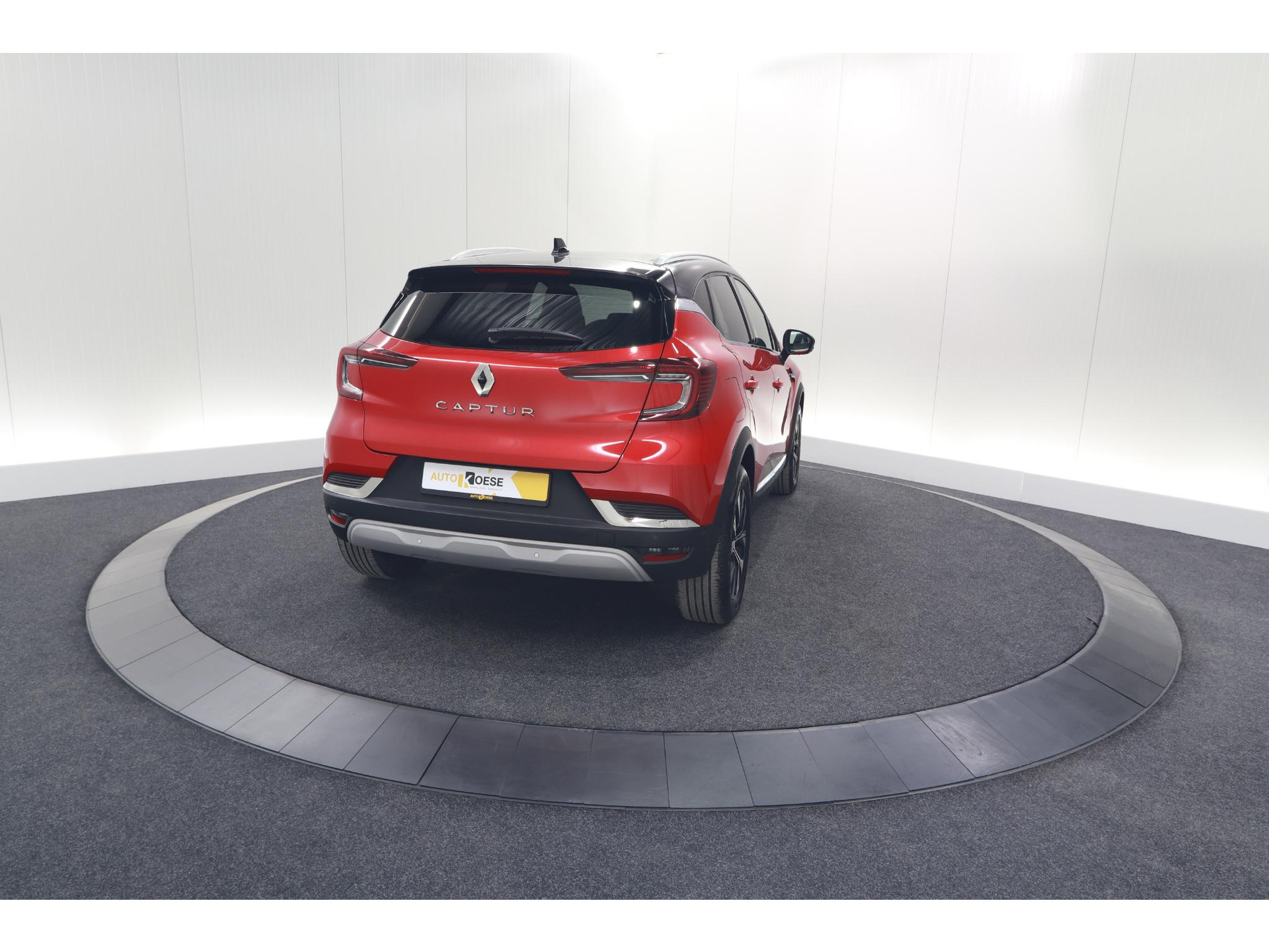 Renault Captur TCe 90 Techno | 360 Camera | 9.3 Inch Grootscherm | Apple Carplay | Navigatie