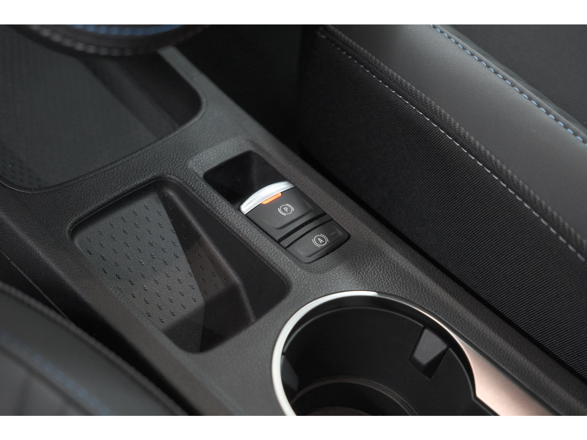 Renault Captur 1.8 E-Tech full hybrid 160 esprit Alpine | 360 Camera | Adaptieve Cruise Control | Dodehoekdetectie | Stuurwielverwarming