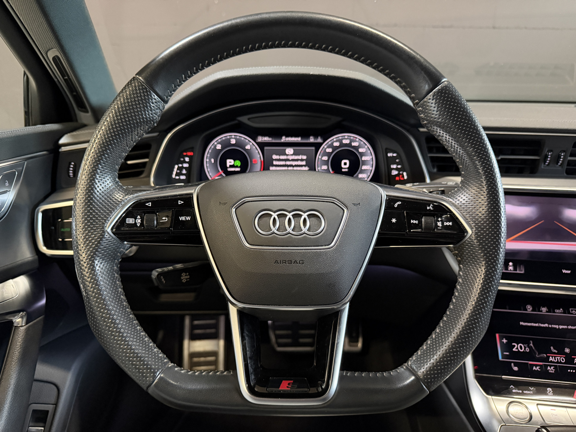 Audi A6 Avant 45 TDI quattro Sport Pro Line S | 2x S-Line | 360 Camera | Elektr. trekhaak | Full LED | Dealer onderhouden