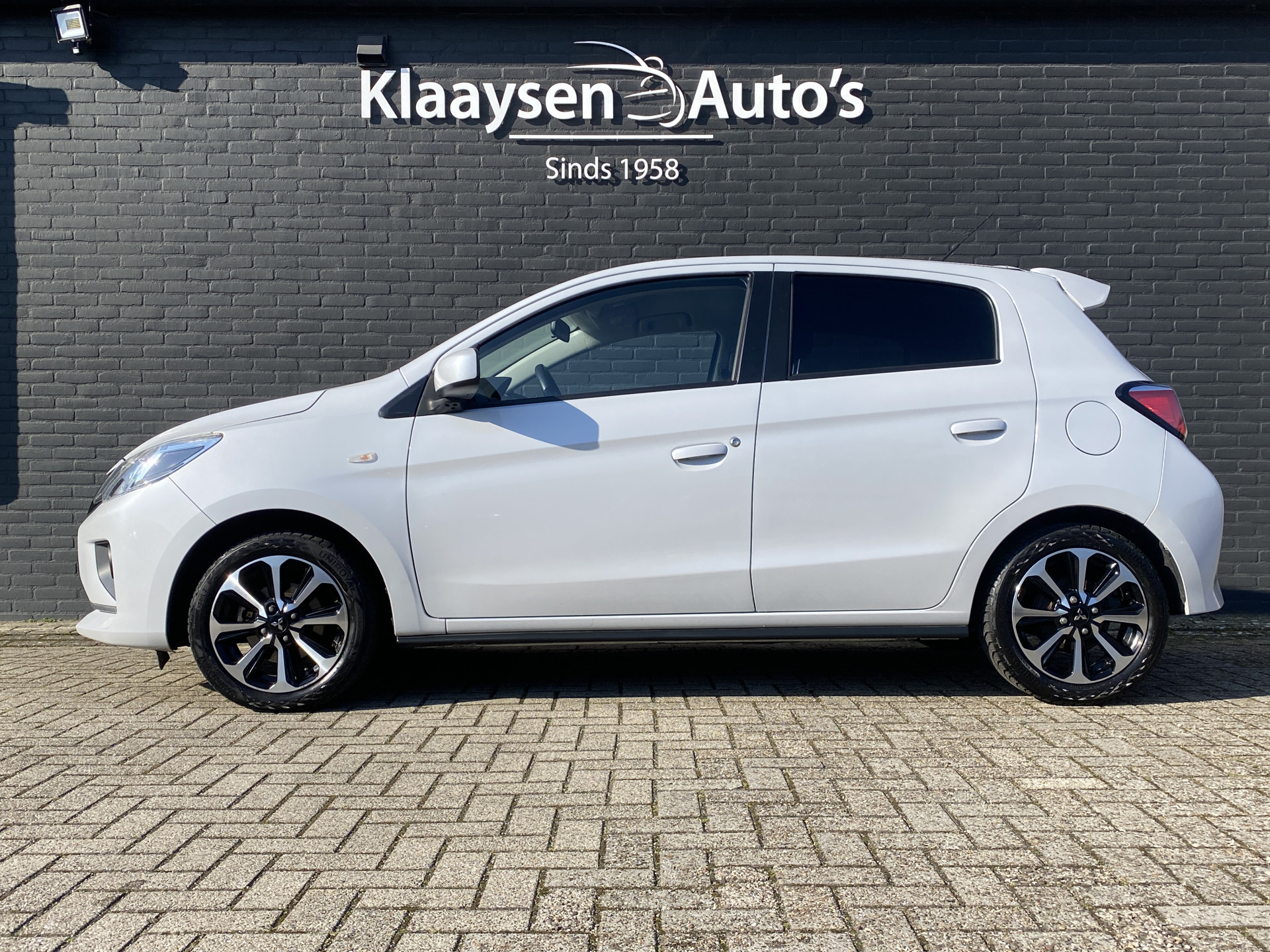 Mitsubishi Space Star 1.2 Instyle AUT. | 1e eigenaar | dealer onderhouden | navigatie | cruise control | stoelverwarming