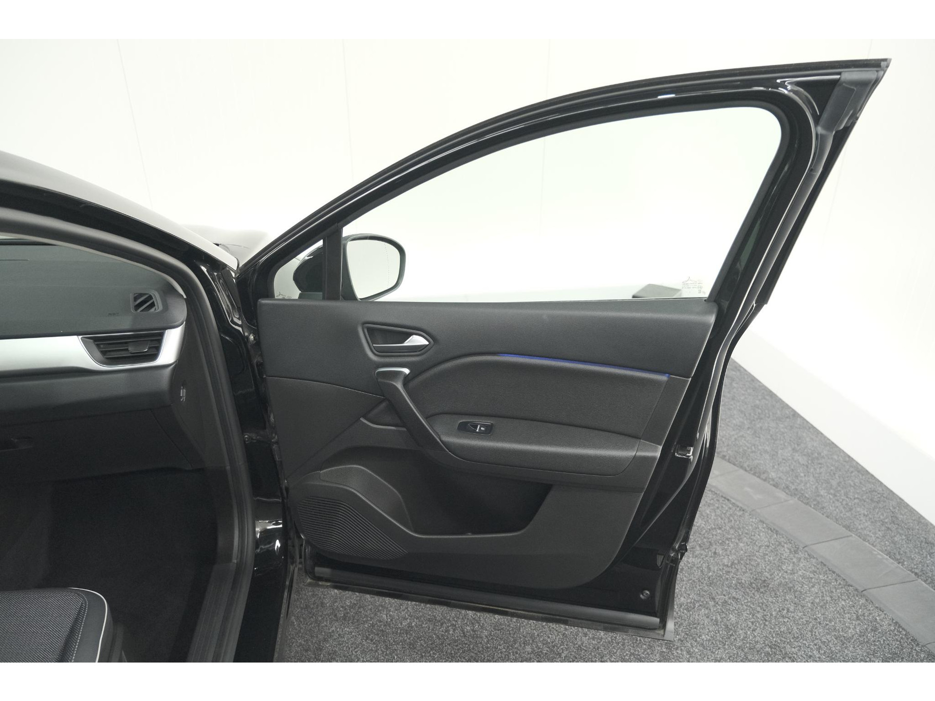 Renault Captur 1.6 E-Tech Hybrid 145 Techno | Pack Parking | Camera | Navigatie | Apple CarPlay