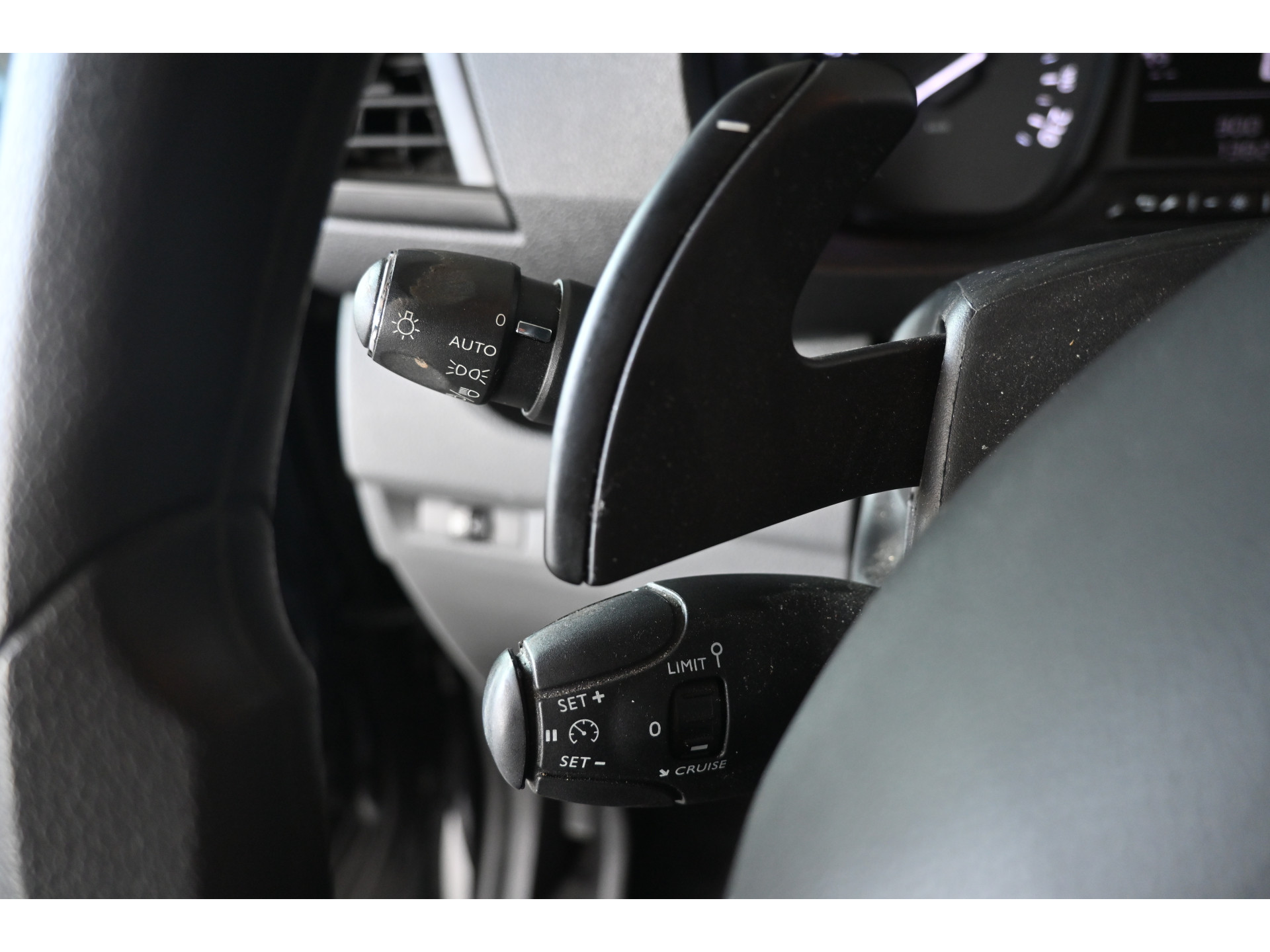 Toyota PROACE Worker 2.0 D-4D Navigator Long Automaat Clima Navigatie Stoelverwarming Rijklaarprijs! Inruil Mogelijk!