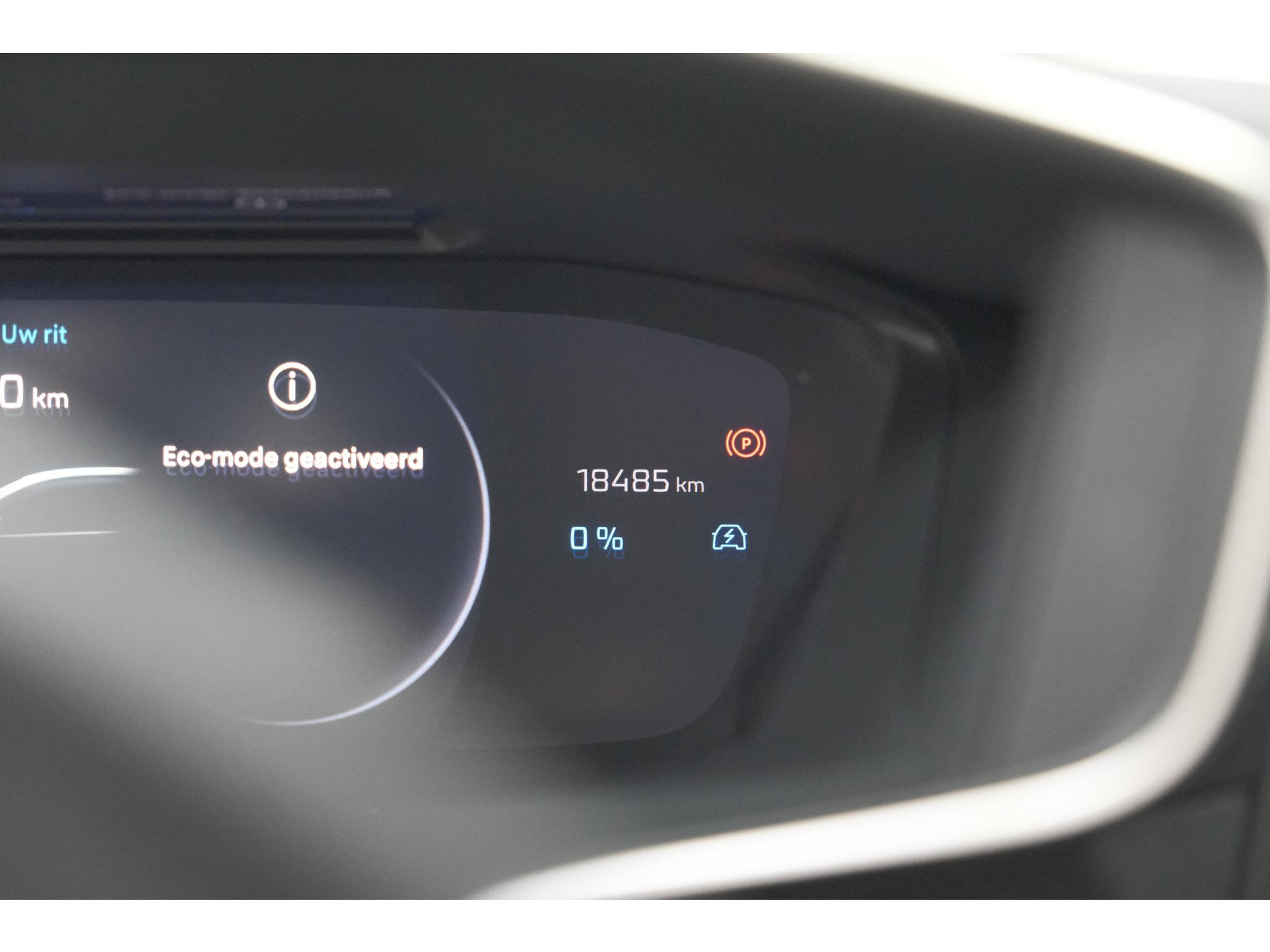 Peugeot 208 Hybrid 136 e-DCS6 GT | 360 Camera | Adaptieve Cruise Control | Dodehoekdetectie | Apple Carplay