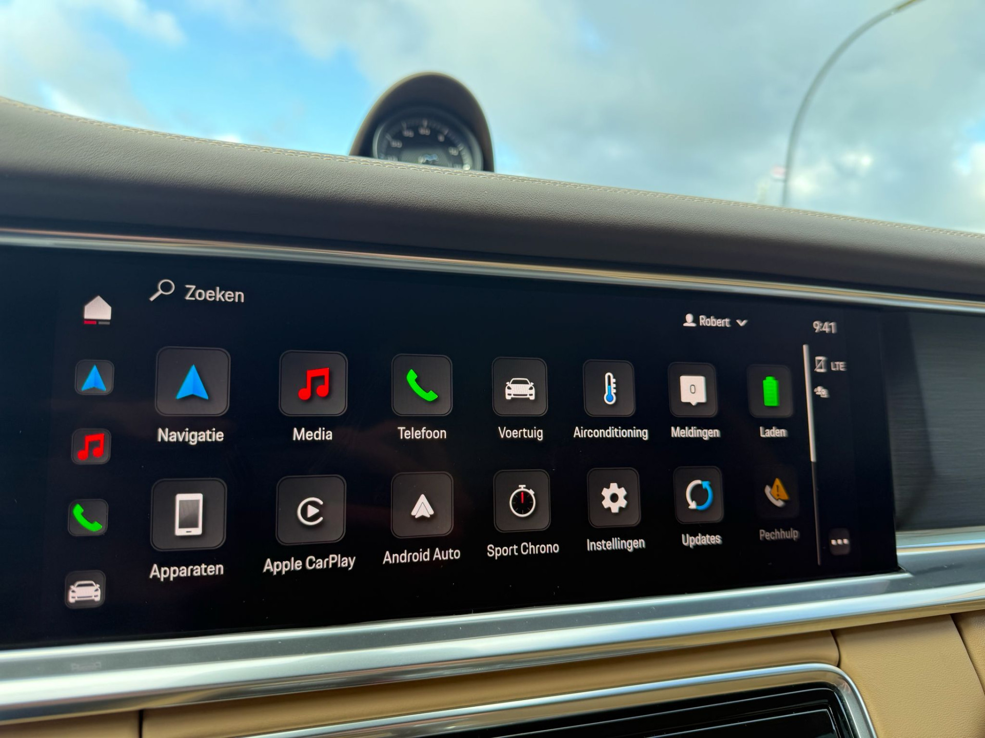 Porsche Panamera 2.9 4 E-Hybrid Platinum Edition | 2E EIGENAAR | 3/6/12MND GARANTIE | ACC | PANO | HUD | CARPLAY | SFEER | 360 CAMERA | BOMVOL | SOFTCLOSE |