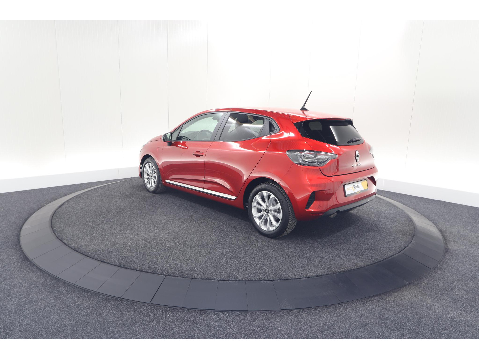 Renault Clio TCe 90 GPF Evolution | Camera | Navigatie | Apple Carplay | Parkeersensoren | Stoelverwarming