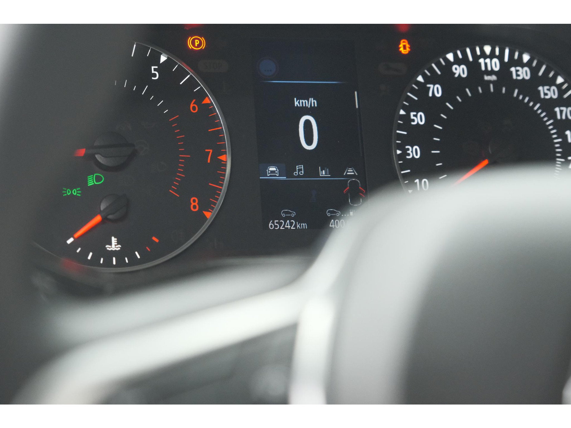 Renault Clio TCe 90 Equilibre | Parkeersensoren | Apple Carplay | Cruise Control