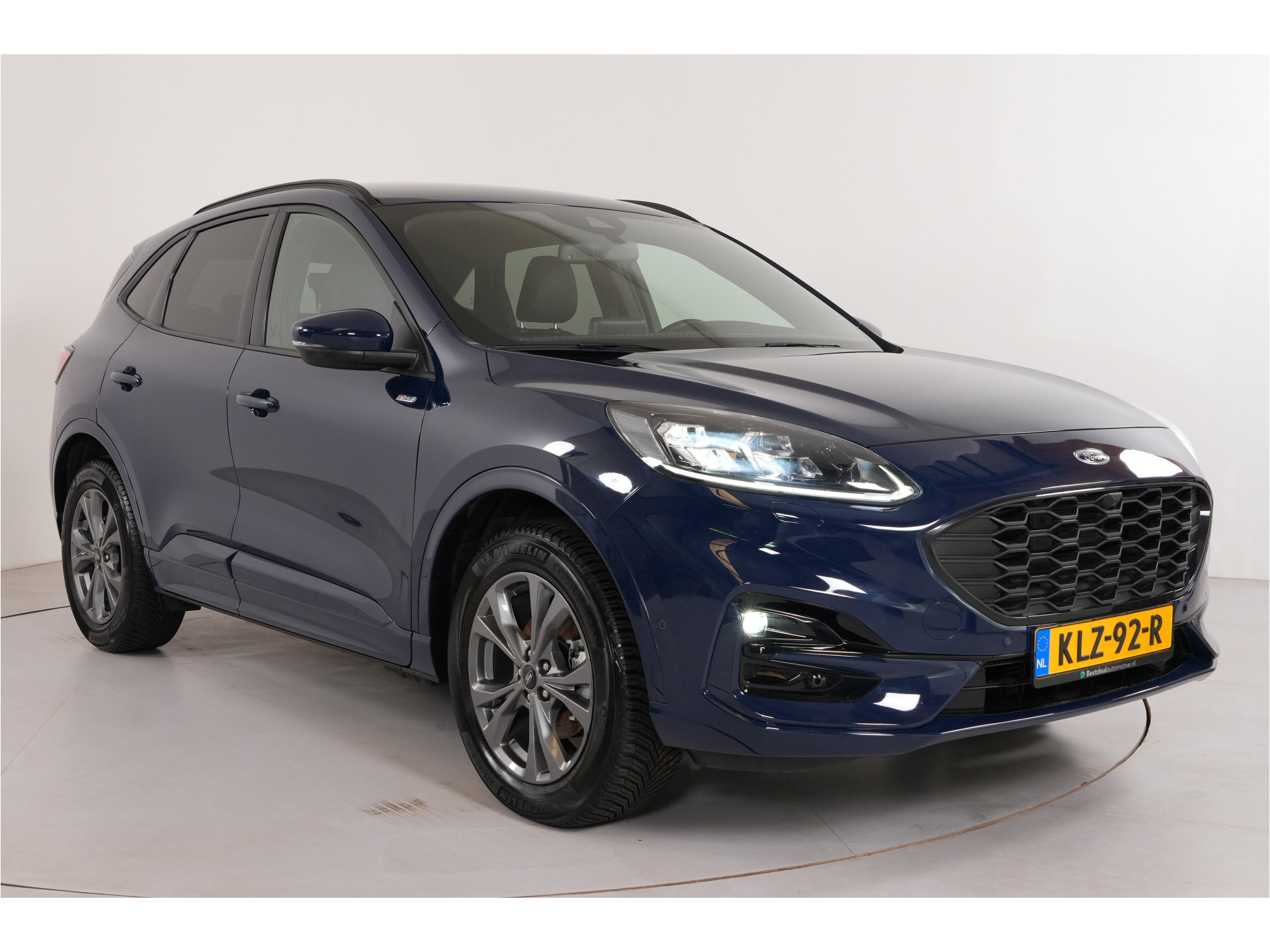 Ford Kuga 2.5 ST-Line X 225 pk PHEV | SOH 87.5% |Stl. verw. | 360° Cam | Adaptive Cruise | El. achterklep | Dodehoek |