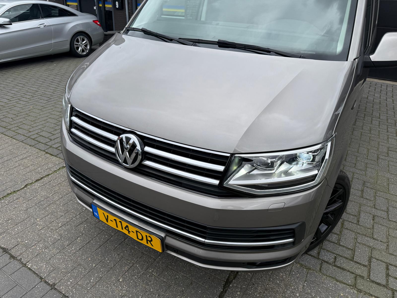 Volkswagen Transporter 2.0 TDI L2H1 DC Highline | 2E EIGENAAR | NW DISTR RIEM | NAVI | CAMERA | CRUISE |AIRCO |