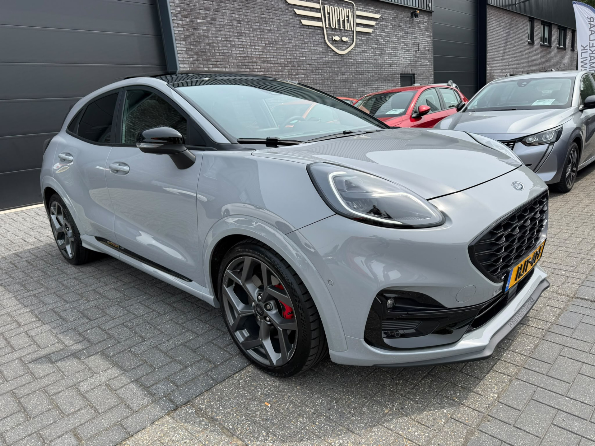 Ford Puma 1.0 EcoBoost Hybrid ST-X | AUTOMAAT | PANO DAK | 3/6/12 MND GARANTIE | NAVI | ACC | PDC | LANE ASSIST |