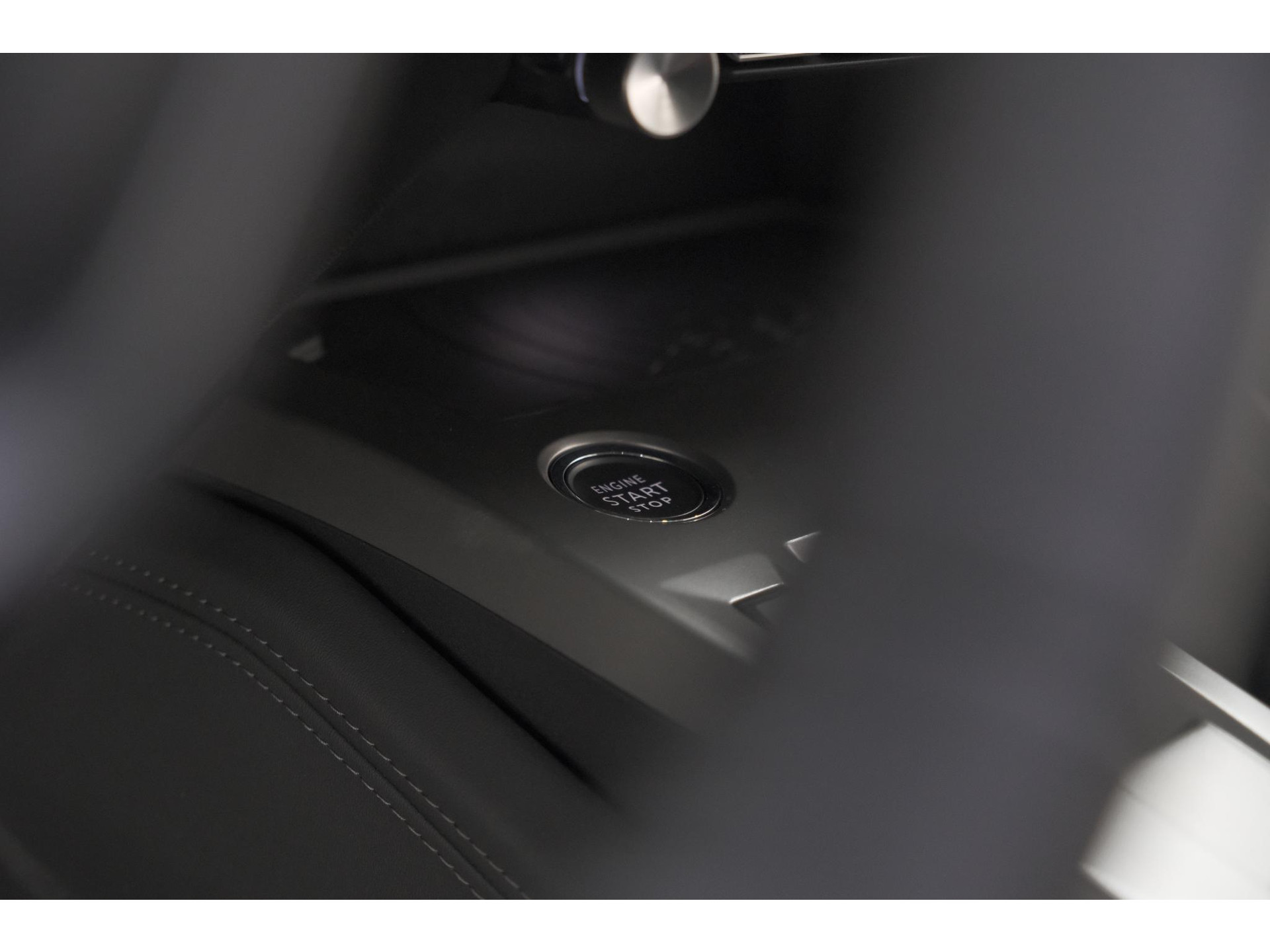 Peugeot 308 SW 1.6 Plug-in Hybrid 180 Allure | Perfecte Staat | 360 Camera | Adaptieve Cruise Control | Navigatie | Apple Carplay