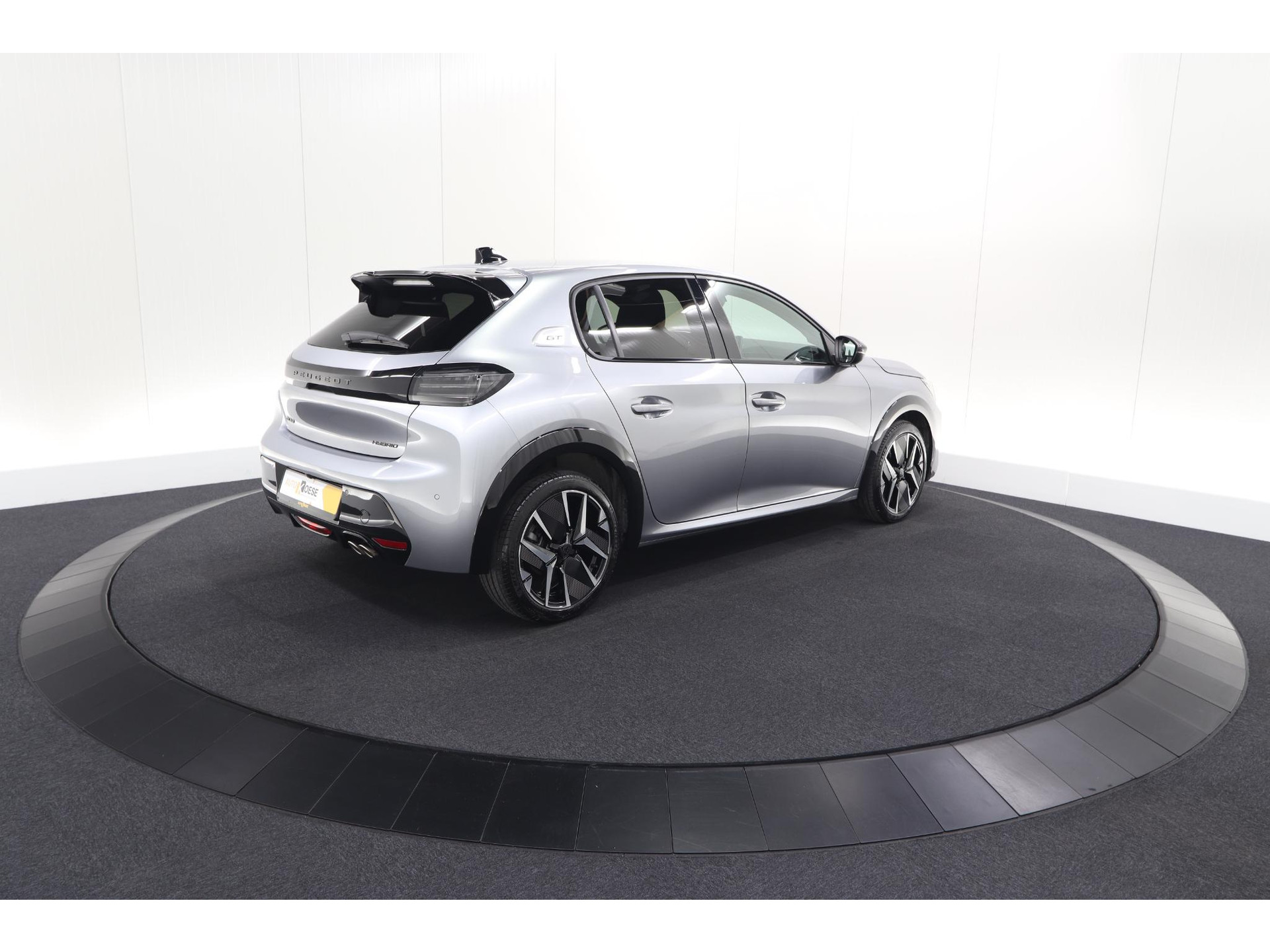 Peugeot 208 1.2 Hybrid 145 e-DCS6 GT | Alcantara Pakket | Camera | Apple Carplay | Stoelverwarming