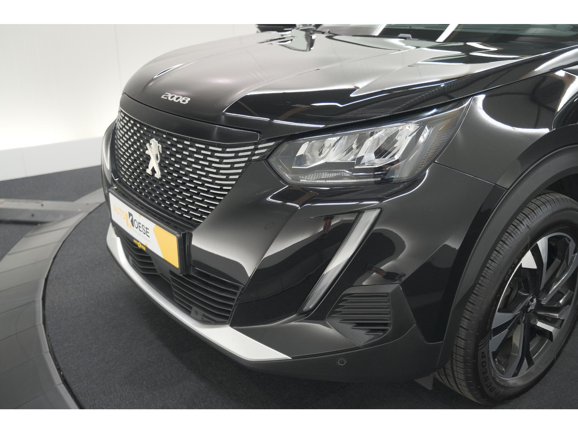 Peugeot 2008 PureTech 130 Blue Lease Allure | Camera | Apple Carplay | Parkeersensoren | Climate Control