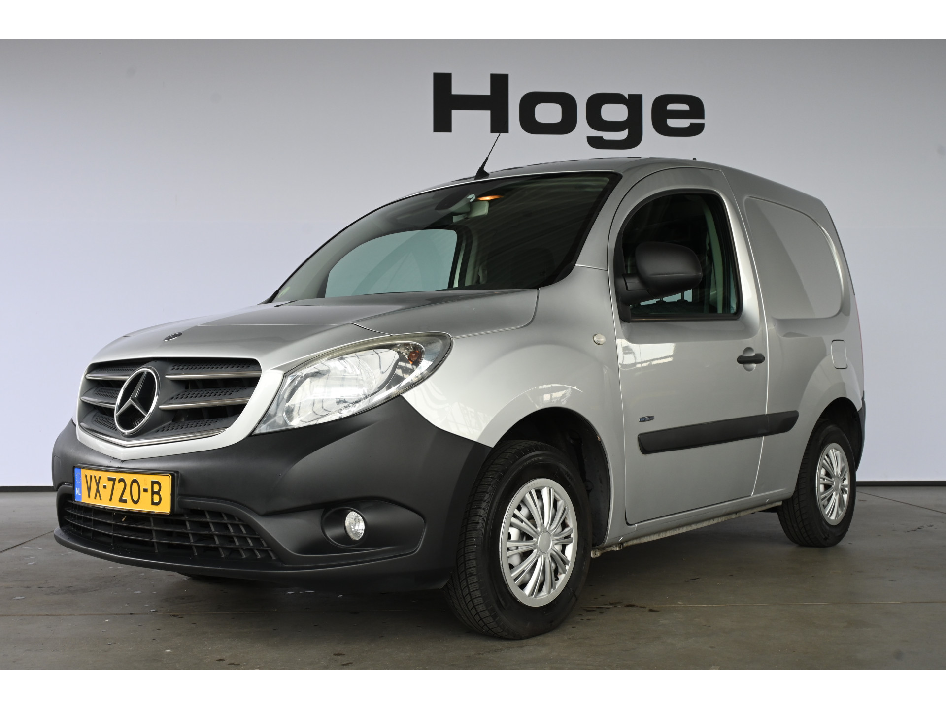 Mercedes-Benz Citan 108 CDI BlueEFFICIENCY Airco Navigatie Trekhaak Rijklaarprijs! Inruil Mogelijk!