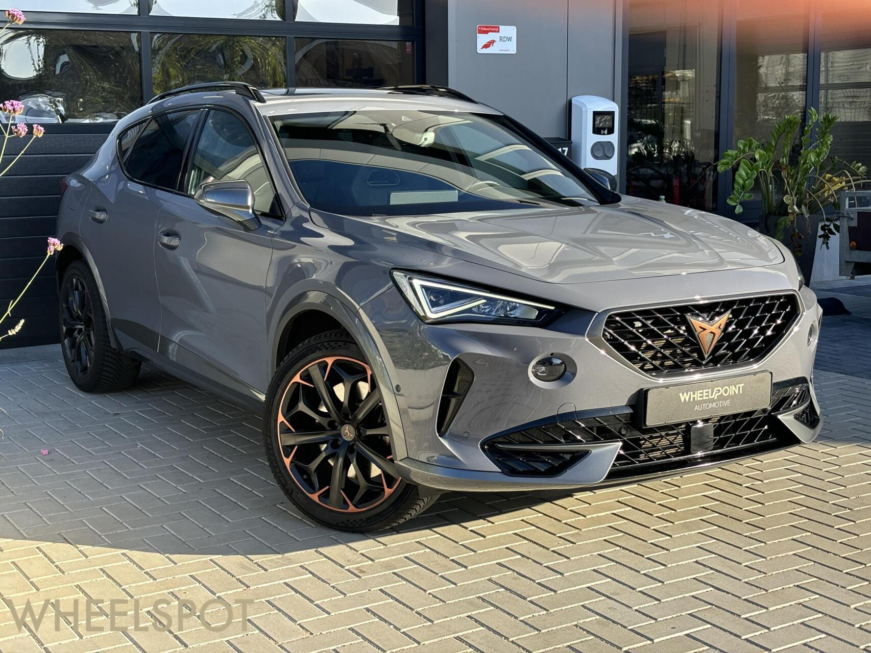 Cupra Formentor 1.4 e-Hybrid VZ Copper|Pano|Kuipstoel|Memory