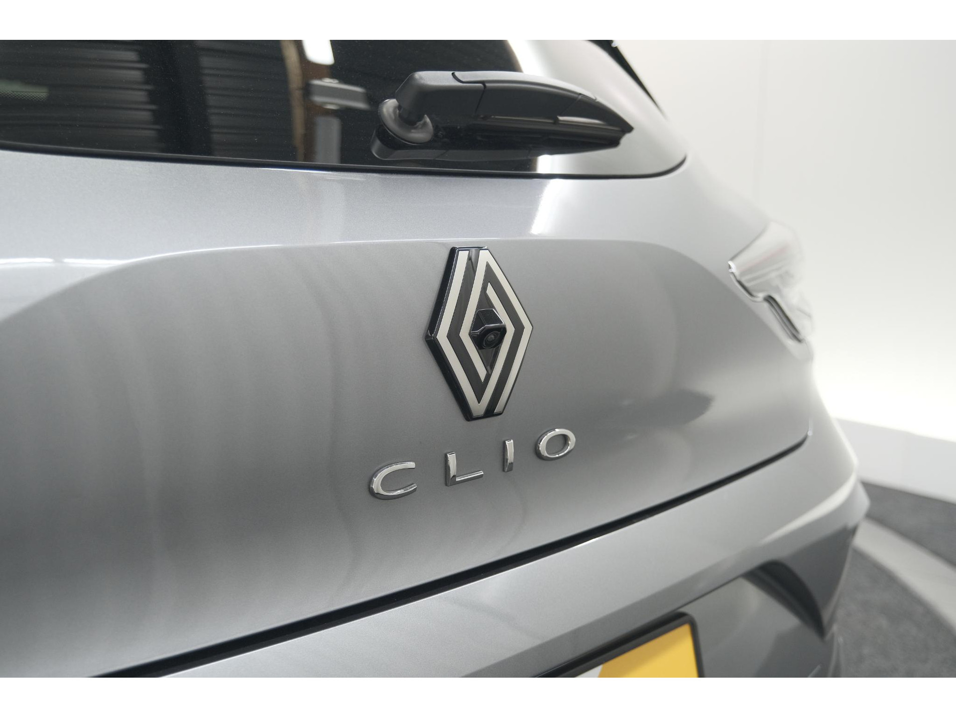 Renault Clio TCe 90 GPF techno | 360 Camera | Dodehoekdetectie | Adaptieve Cruise Control