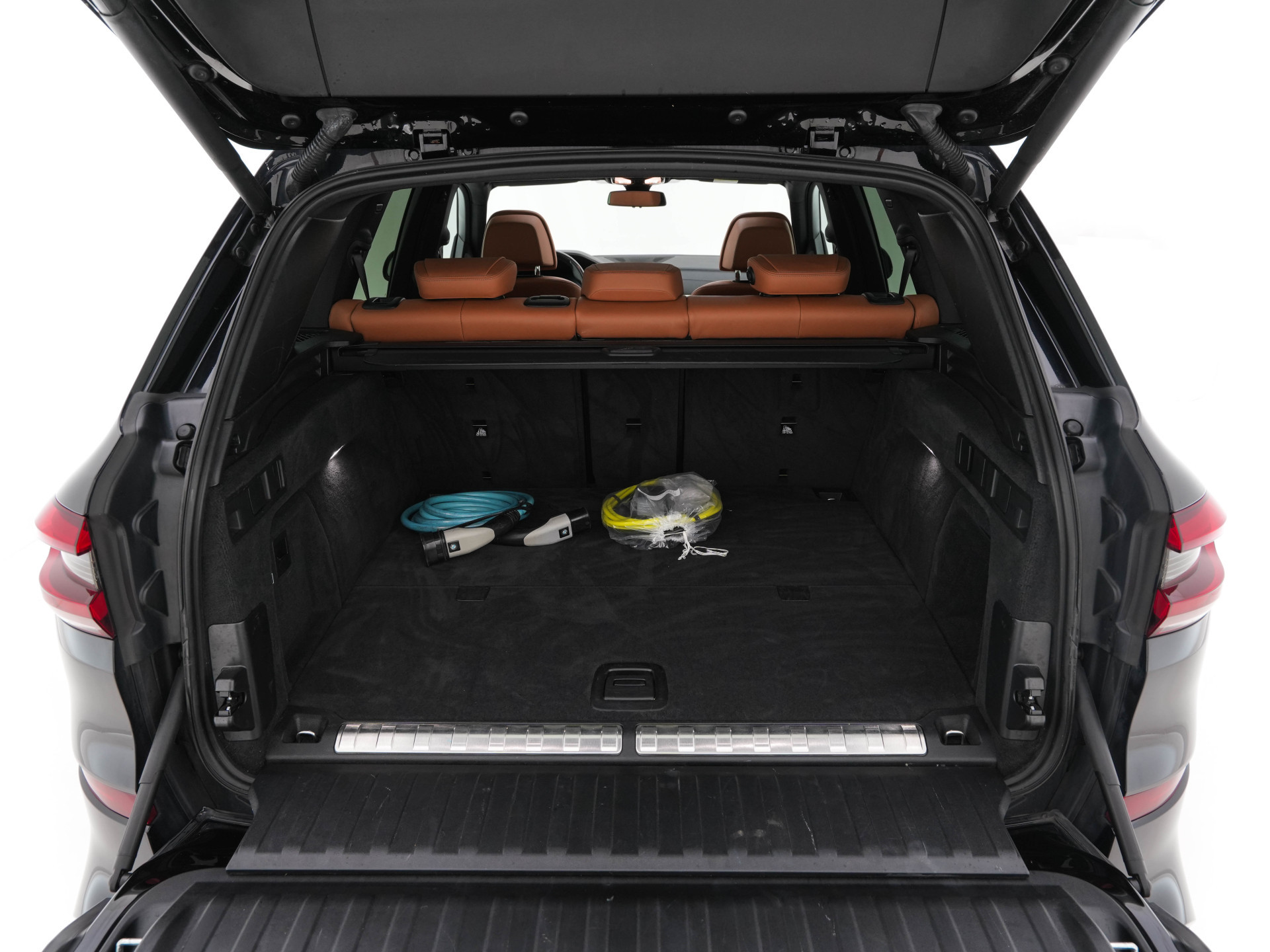 BMW X5 xDrive45e High Executive M-Sportpack (INCL-BTW) Aut. *PANO | LUXURY-LEATHER | FULL-LED | ADAPTIVE-CRUISE | HARMAN/KARDON-AUDIO | BLINDSPOT | MEMORY-PACK |  NAVI-FULLMAP | AMBIENT-LIGHT | HEATED-COMFORTSEATS | TOPVIEW | DAB | ...