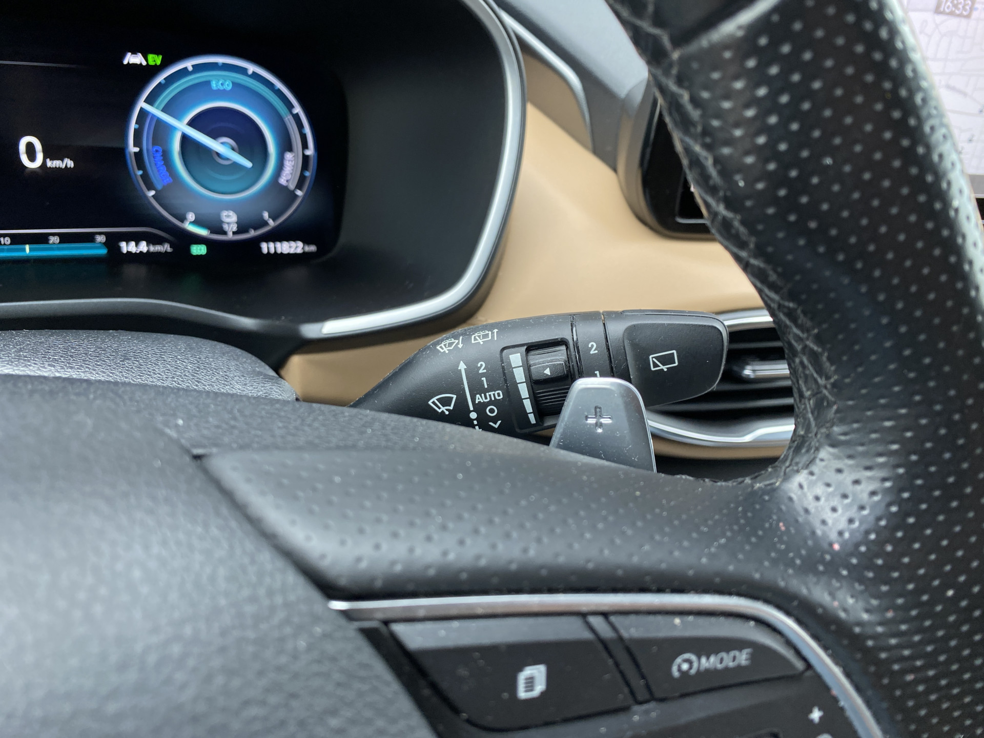 Hyundai Santa Fe 1.6 T-GDI HEV 230 pk Premium AUT. | dealer onderh. | leder inter. | 360 camera | trekhaak | memory | stoel-/stuurvw.
