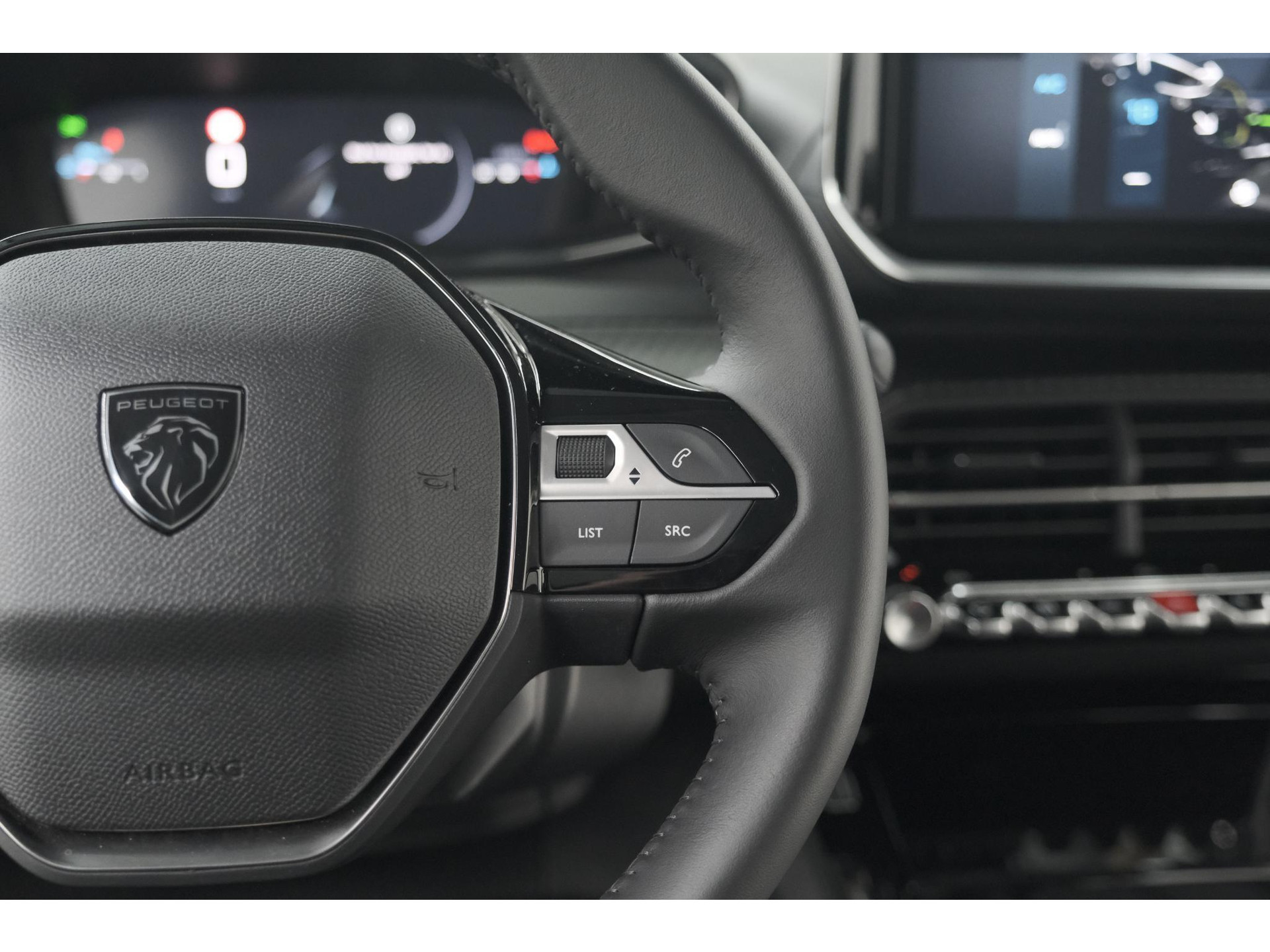 Peugeot 208 PureTech 100 Allure | 360 Camera | Dodehoekdetectie | Navigatie