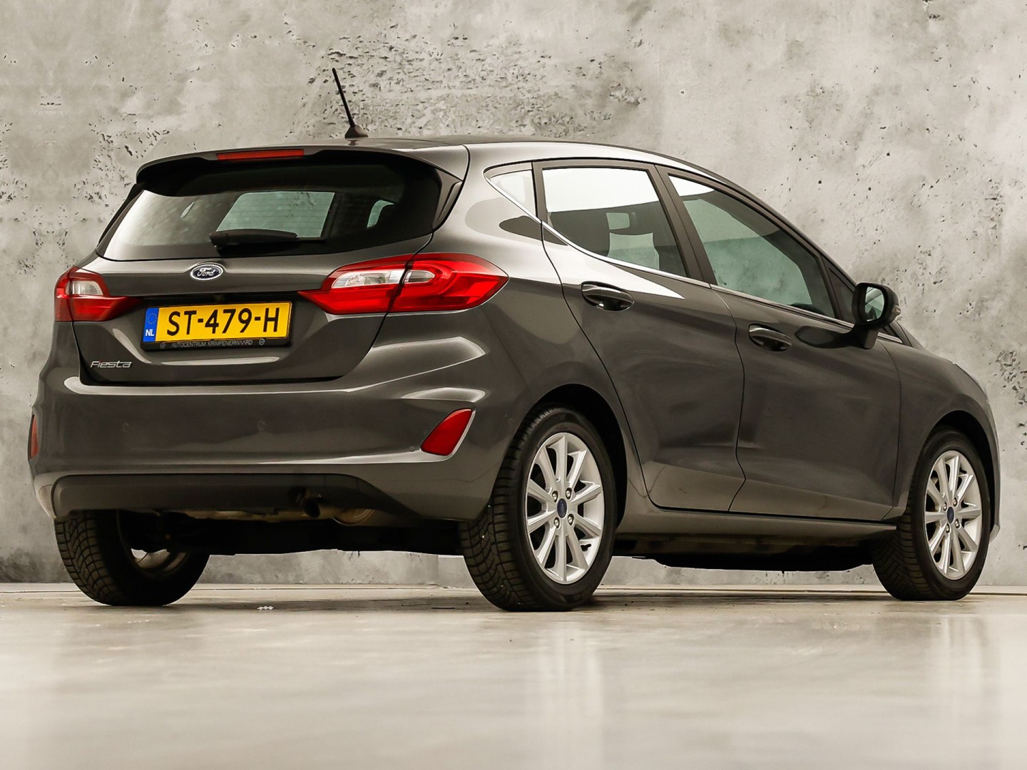 Ford Fiesta 1.0 EcoBoost Titanium Sport (APPLE CARPLAY, GROOT NAVI, CLIMATE, CAMERA, SPORTSTOELEN, ADAPTIVE CRUISE, KEYLESS, PARKEERSENSOREN, NIEUWSTAAT)