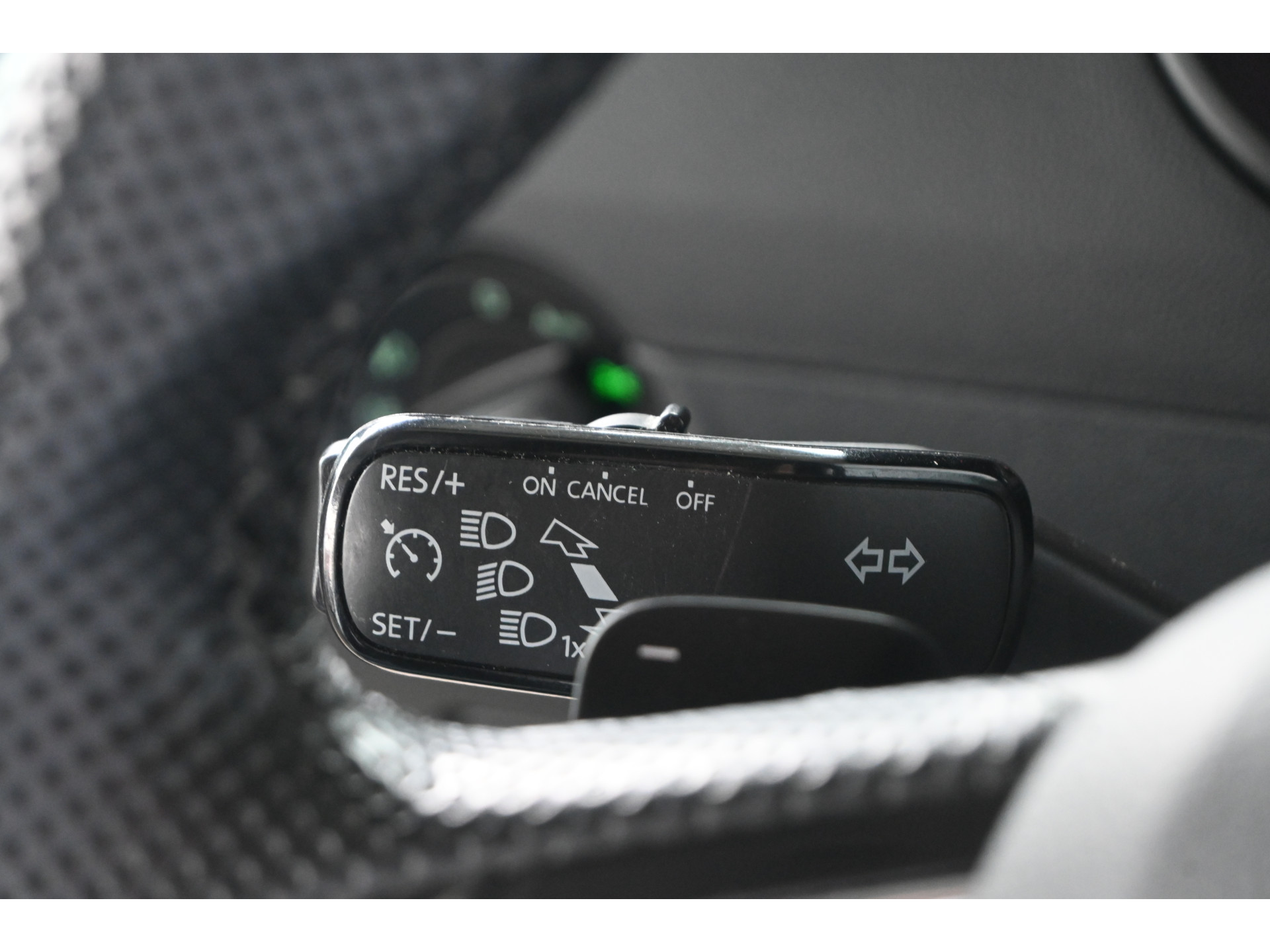 ŠKODA Octavia Combi 1.0 TSI Greentech Ambition Business Automaat Navigatie Stoelverwarming Rijklaarprijs! Inruil Mogelijk!