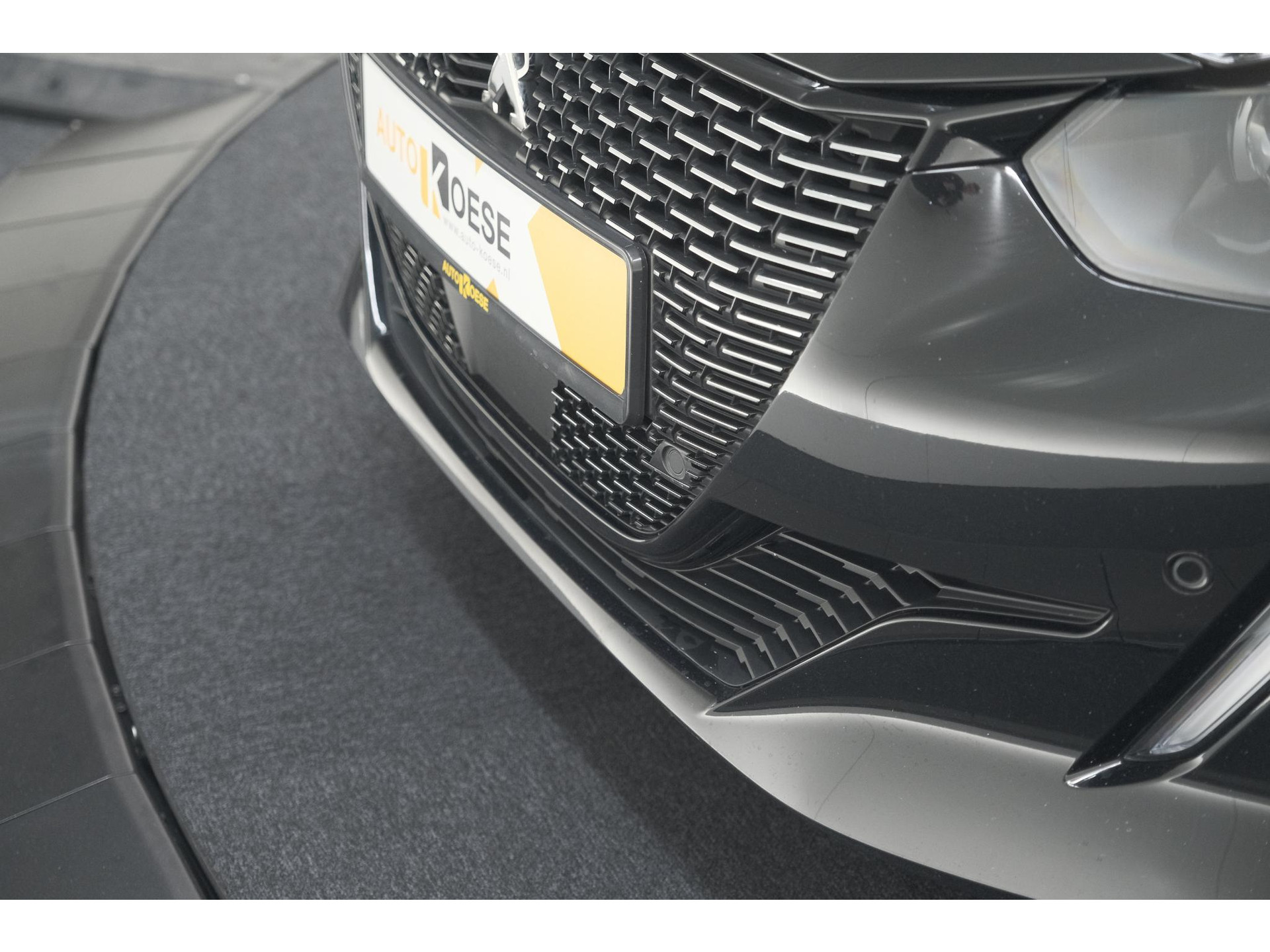 Peugeot 208 PureTech 130 EAT8 GT-Line | Camera | Adaptieve Cruise Control | Stoelverwarming | Navigatie