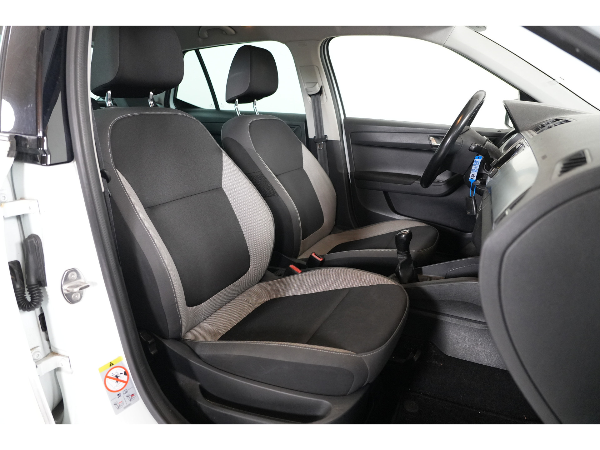 ŠKODA Fabia 1.0 TSI Drive | Navi | Cruise | PDC |