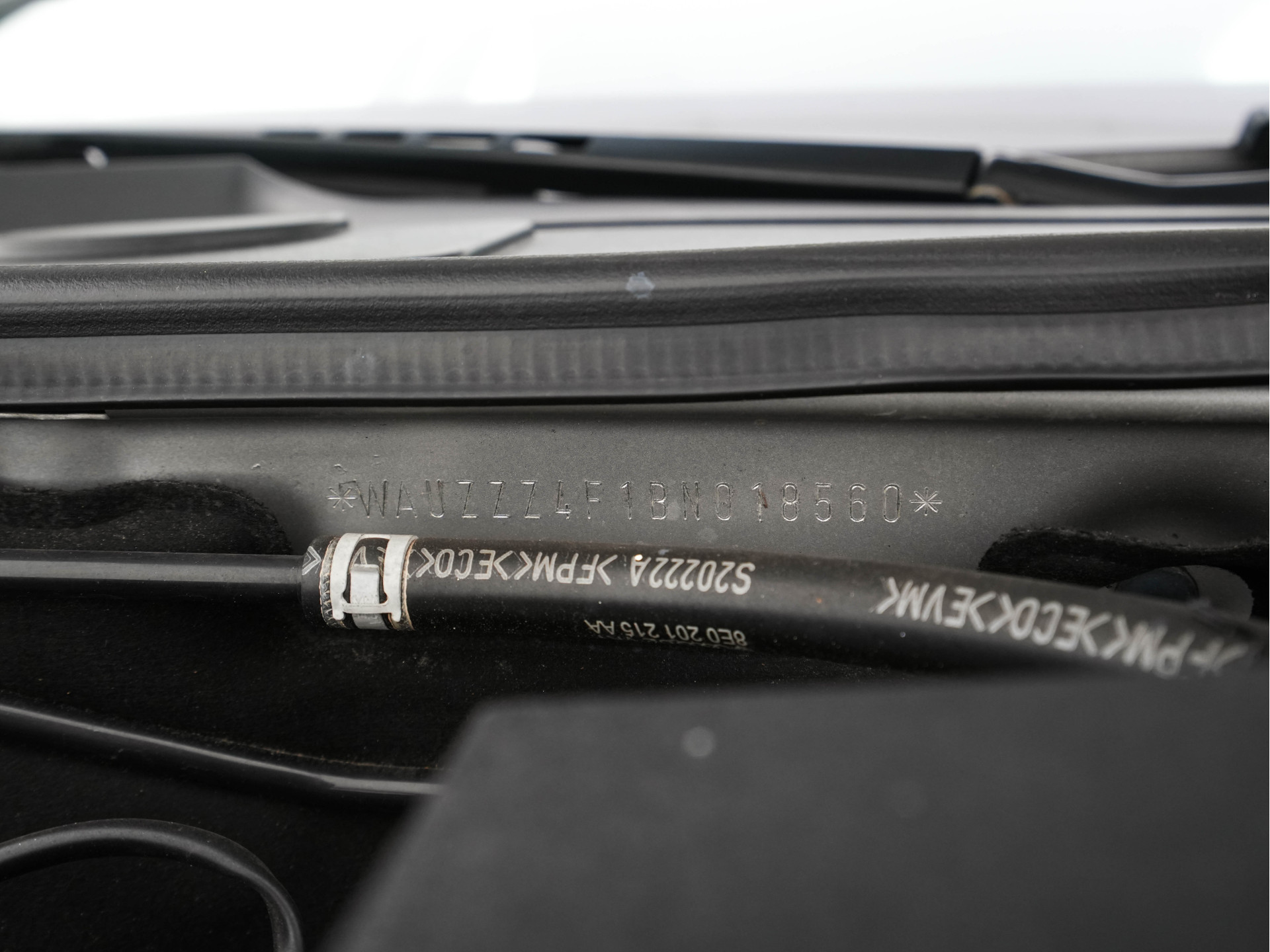 Audi A6 Limousine 2.0 TFSI Advance Aut. *XENON | NAVI-FULLMAP | ECC | PDC | CRUISE | COMFORT-SEATS | 18''ALU*