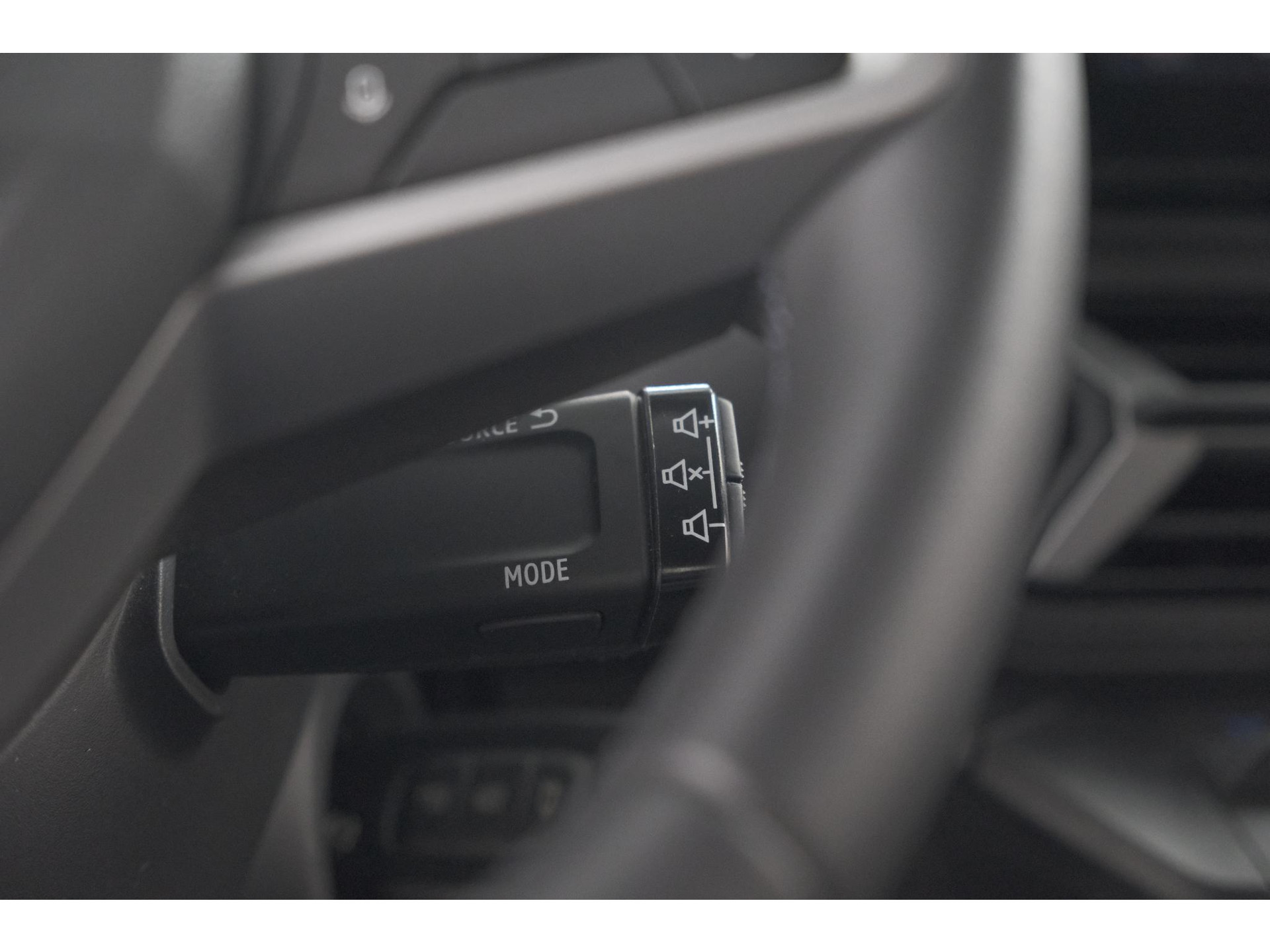 Dacia Duster Mild Hybrid 130 Expression | Camera | Stoelverwarming | Apple Carplay | Navigatie