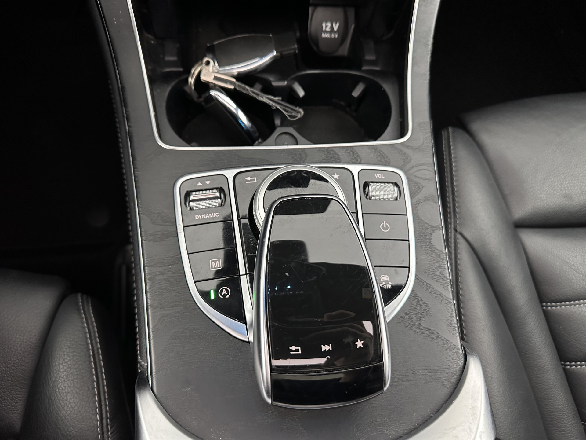 Mercedes-Benz GLC-klasse Coupé 250 d 4MATIC AMG Sport Edition (INCL-BTW) *PANO | LEATHER | FULL-LED | MEMORY-PACK | TOPVIEW | HEATED-SPORTSEATS | NAVI-FULLMAP | PRIVACYGLASS | SHIFTPADDLES | ECC | PDC | CRUISE | 19''ALU*