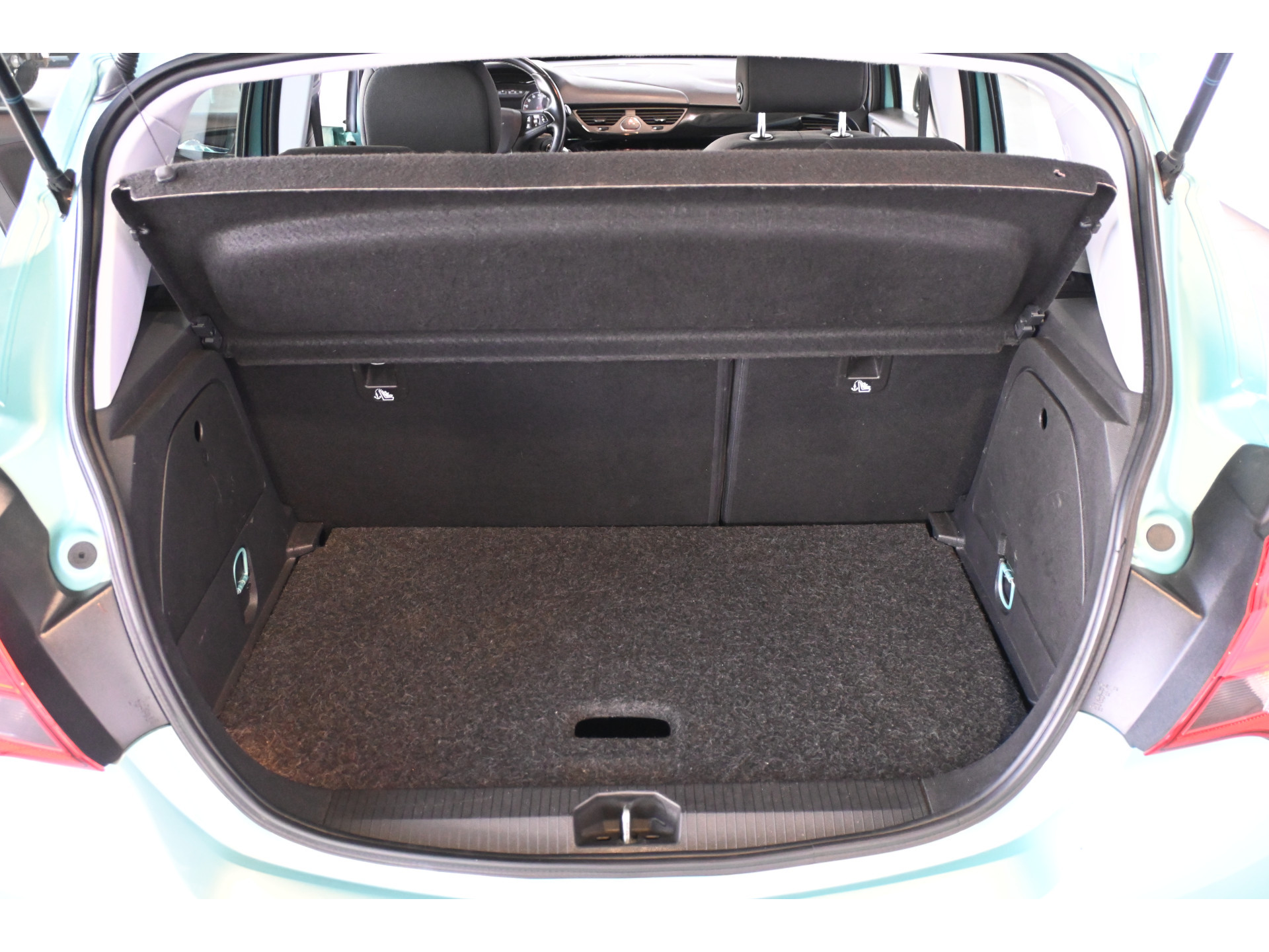 Opel Corsa 1.4 Edition Airco Cruise control Lichtmetaal Elektrisch Pakket Goed Onderhouden! Inruil Mogelijk!