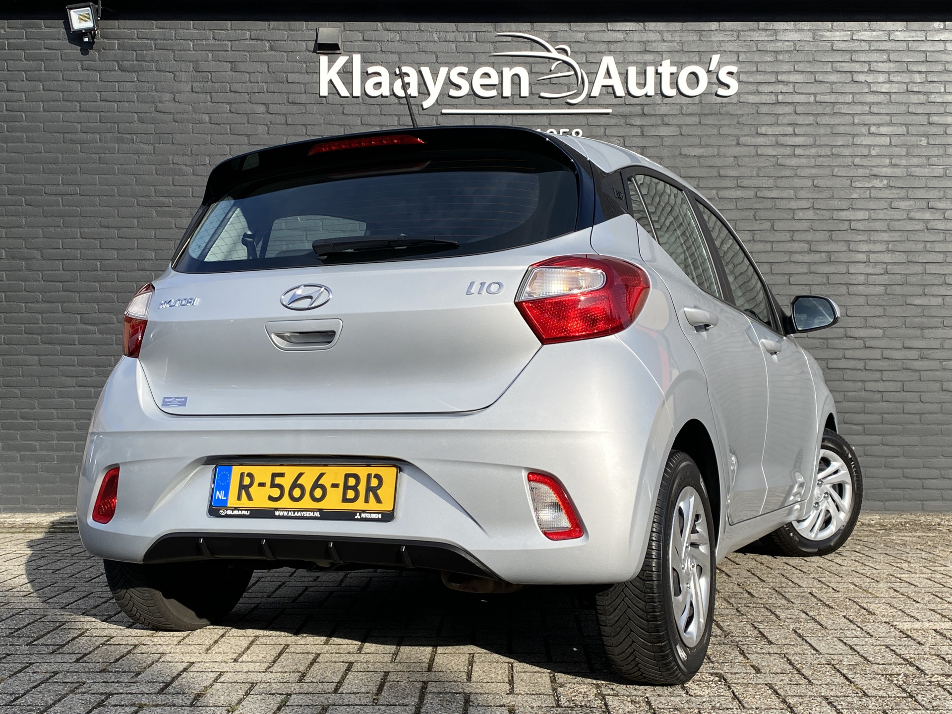 Hyundai i10 1.0 Comfort | 1e eigenaar | airco | apple carplay | cruise control | all season banden | dab | apk t/m 6-2028