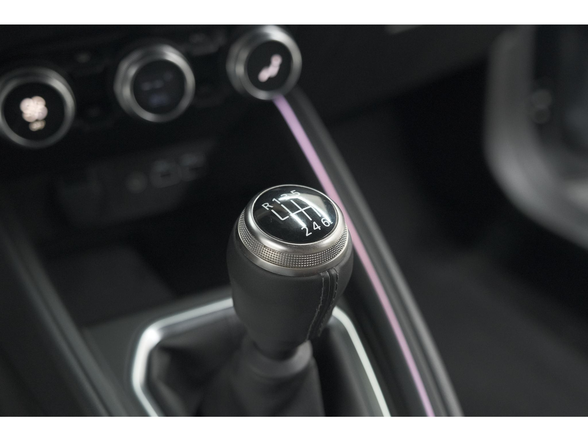 Renault Clio TCe 90 GPF techno | 360 Camera | Dodehoekdetectie | Adaptieve Cruise Control