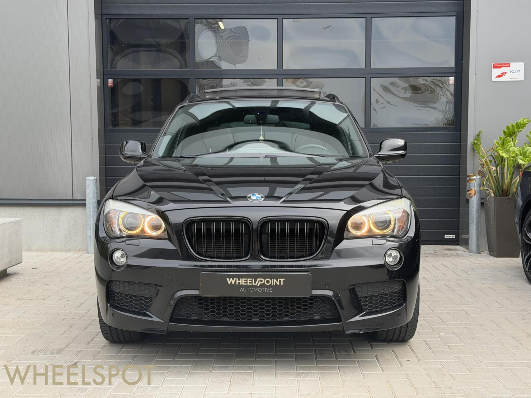 BMW X1 xDrive28i M-Sport|Pano|H&K|Keyless|Memory|Dealer OH