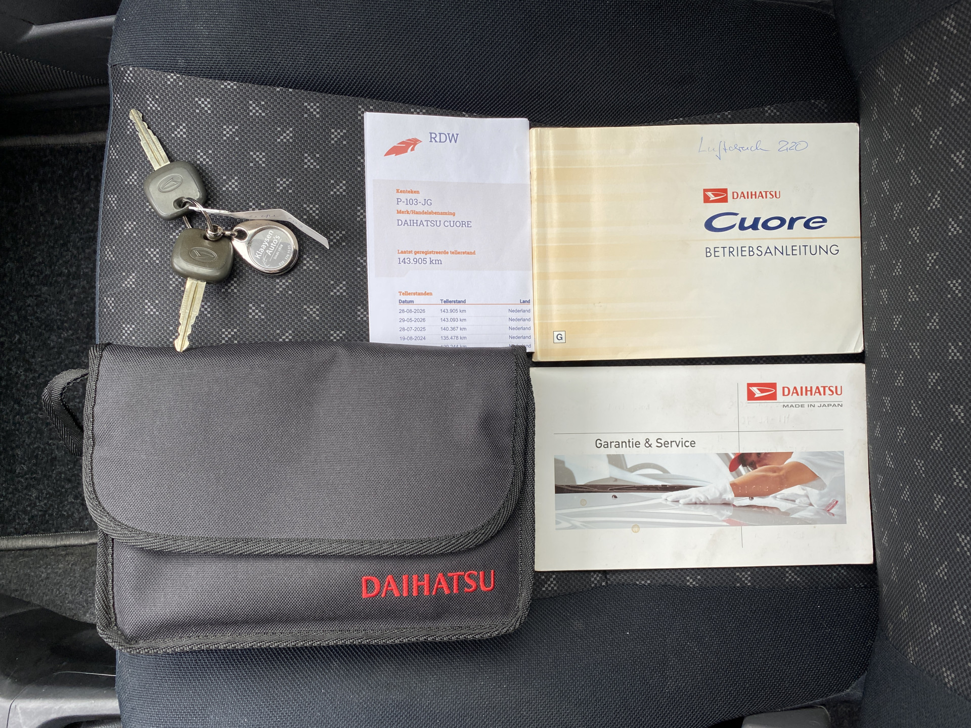 Daihatsu Cuore 1.0 Trend | airco | stuurbekrachtiging | airbags | radio cd speler | lichtmetalen velgen