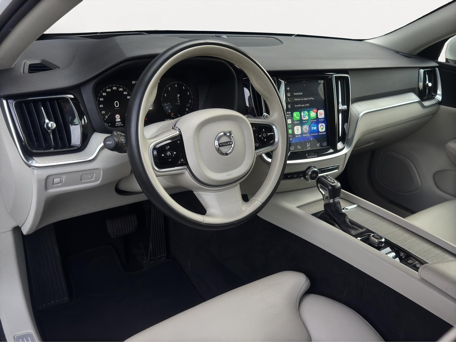 Volvo V60 2.0 T5 250PK Inscription Pano Head-UP Trekhaak