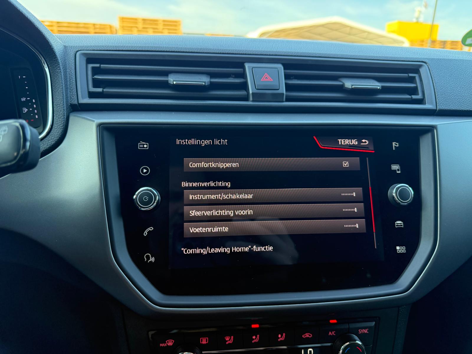 SEAT Ibiza 1.0 TSI Style Business Intense | 1E EIGENAAR | 3/6/12MND GARANTIE | DIGITAAL COCKPIT | ACC | CARPLAY | LED | CLIMA | STOELVERW. |