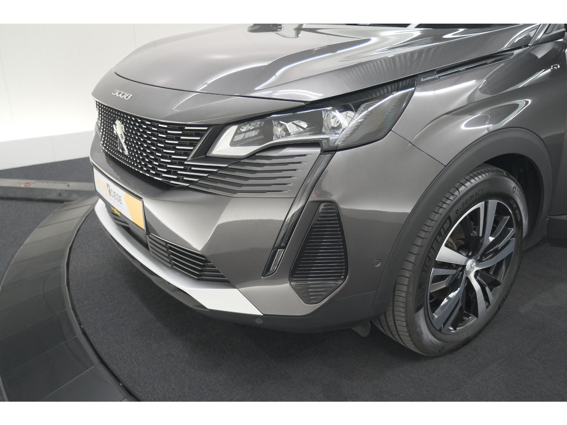 Peugeot 3008 PureTech 130 EAT8 GT | Camera | Dodehoekdetectie | Adaptieve Cruise Control