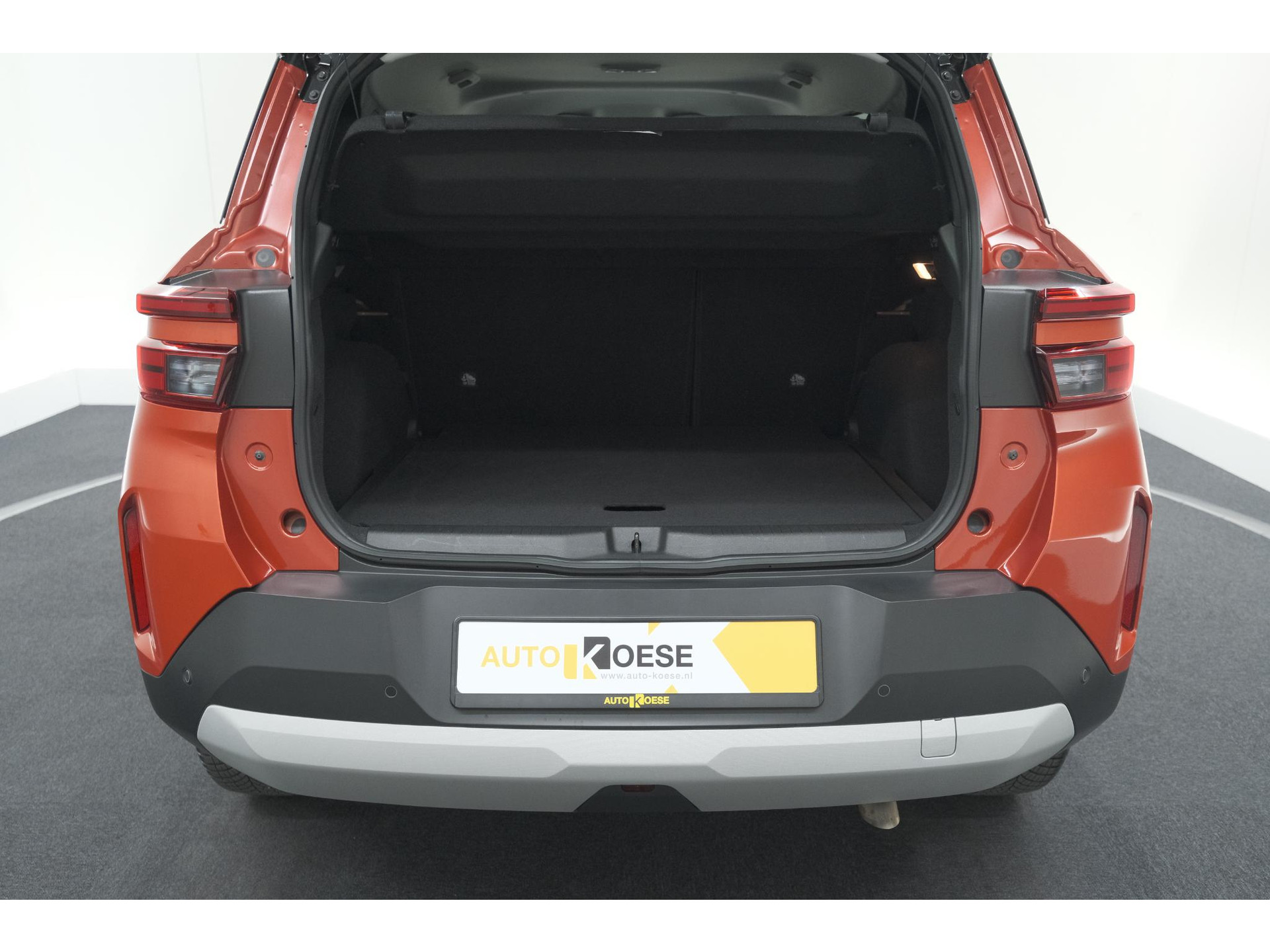 Opel Frontera 1.2 Turbo Hybrid 110 GS | Kanyon Orange | Camera | Dodehoekdetectie | Apple Carplay