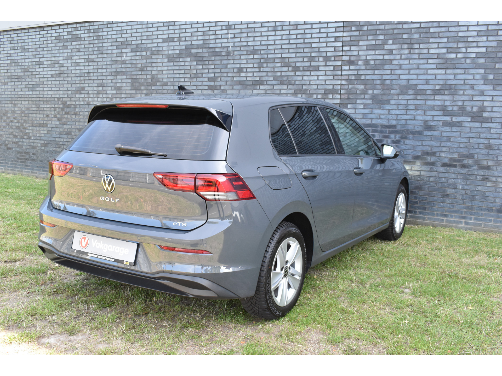 Volkswagen Golf 1.0 eTSI Life Business Automaat Navigatie/CarPlay