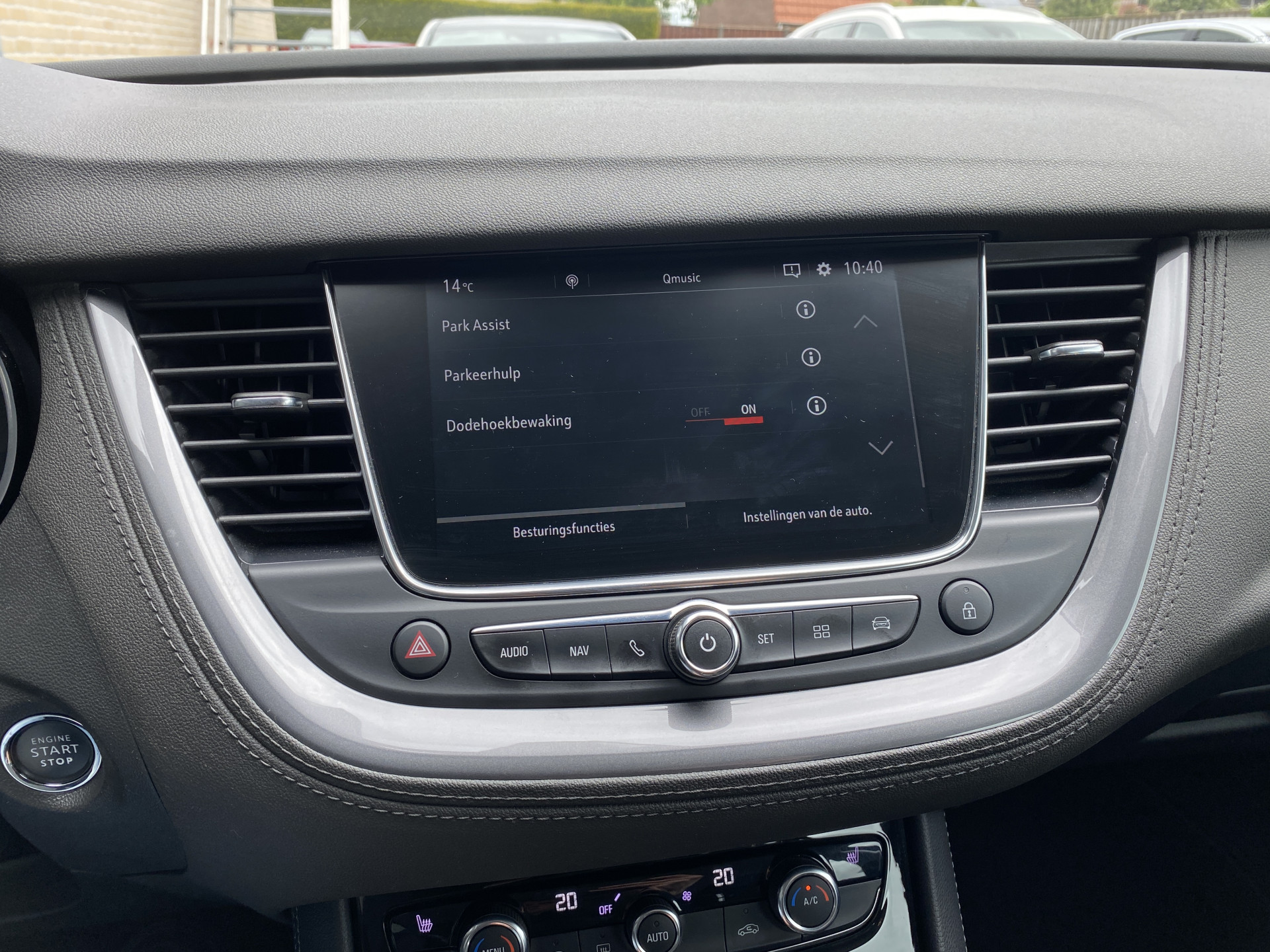 Opel Grandland X 1.2 Turbo Ultimate 130 pk AUT. | dealer onderhouden | navigatie | 360 camera | elektr. a. klep | stoel-stuurverw.