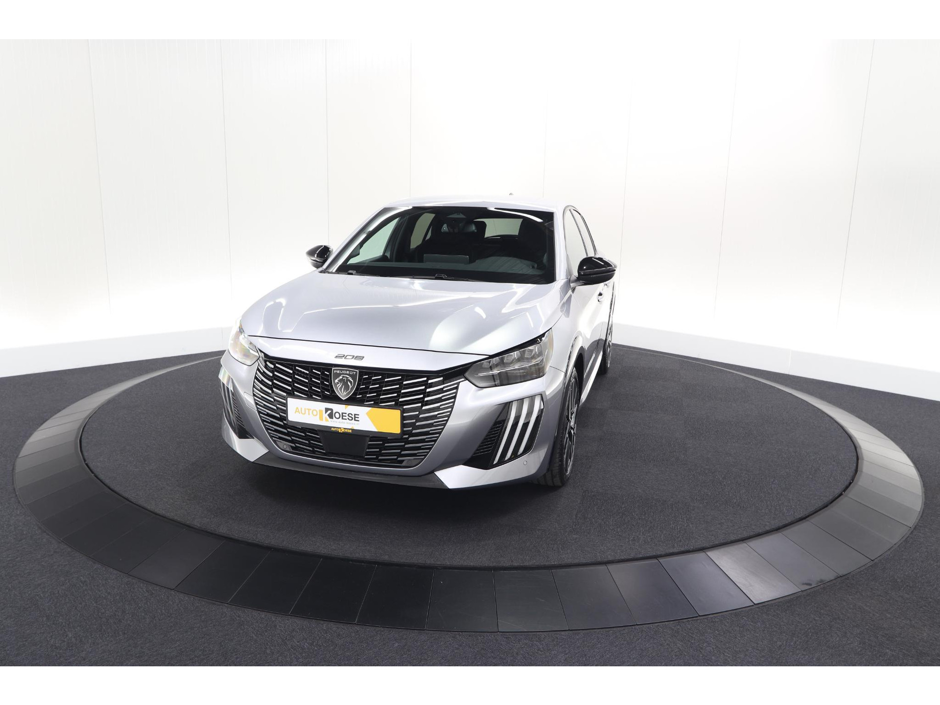 Peugeot 208 1.2 Hybrid 145 e-DCS6 GT | Alcantara Pakket | Camera | Apple Carplay | Stoelverwarming
