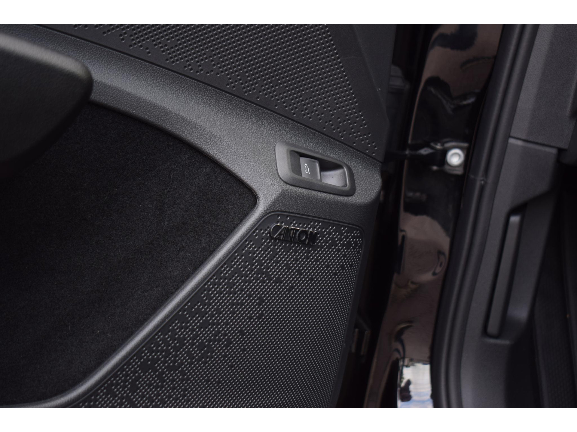 Skoda Enyaq Coupé iV 80 RS | SOH: 95,1% | Pano | Memory | Alcantara | Matrix | Stuurverwarming