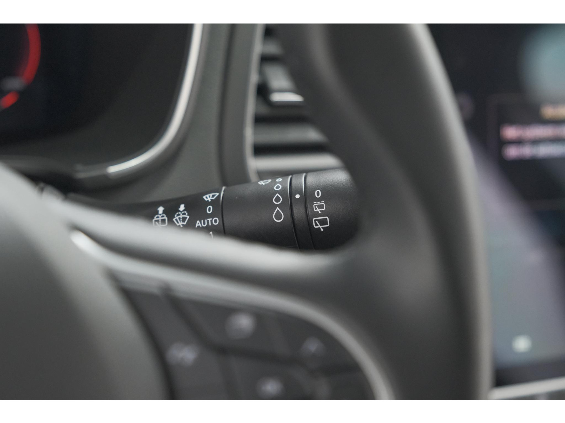 Renault Mégane Estate TCe 140 EDC Techno | Trekhaak | Camera | Navigatie | 9.3 Inch Groot Scherm