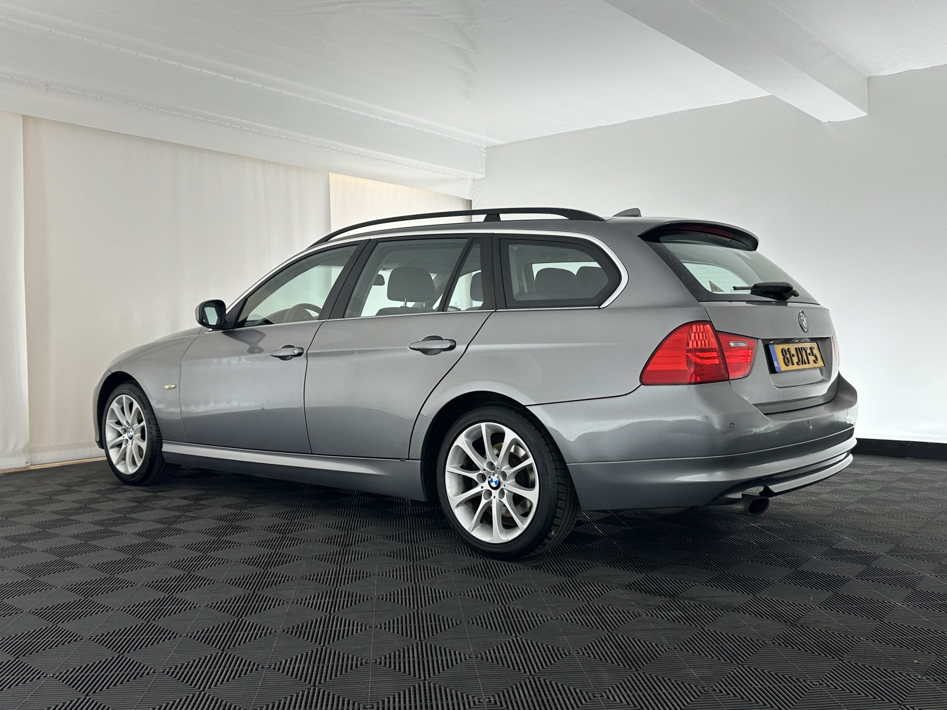 BMW 3-serie Touring 316i Business Line Sport-Pack ! LOOPT-OP-2-CILINDERS ! *NAVI-FULLMAP | ECC | PDC | CRUISE | COMFORT-SEATS | 17"ALU*