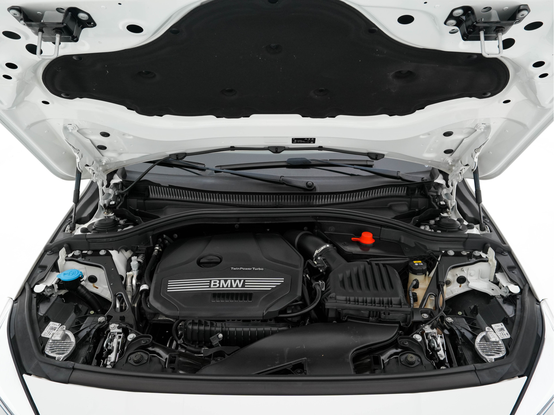 BMW 1-serie 118i High Executive Edition Sport-Line (INCL-BTW) *LEATHER | DIGI-COCKPIT | HARMAN/KARDON-AUDIO | FULL-LED | KEYLESS | NAVI-FULLMAP | DAB | CAMERA | ECC | CARPLAY | PDC | AMBIENT-LIGHT | CRUISE | SPORT-SEATS | 17"ALU*