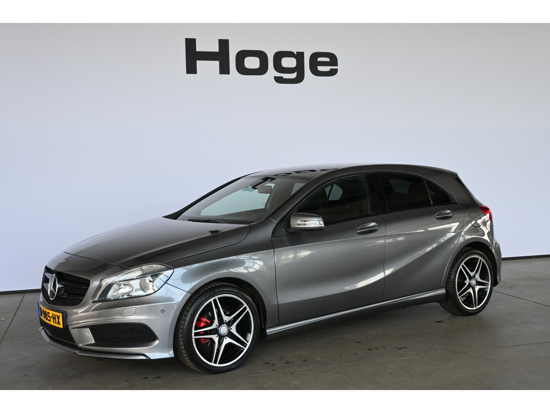 Mercedes-Benz A-klasse 180 CDI AMG Automaat Airco Navigatie Stoelverwarming Rijklaarprijs Inruil Mogelijk!
