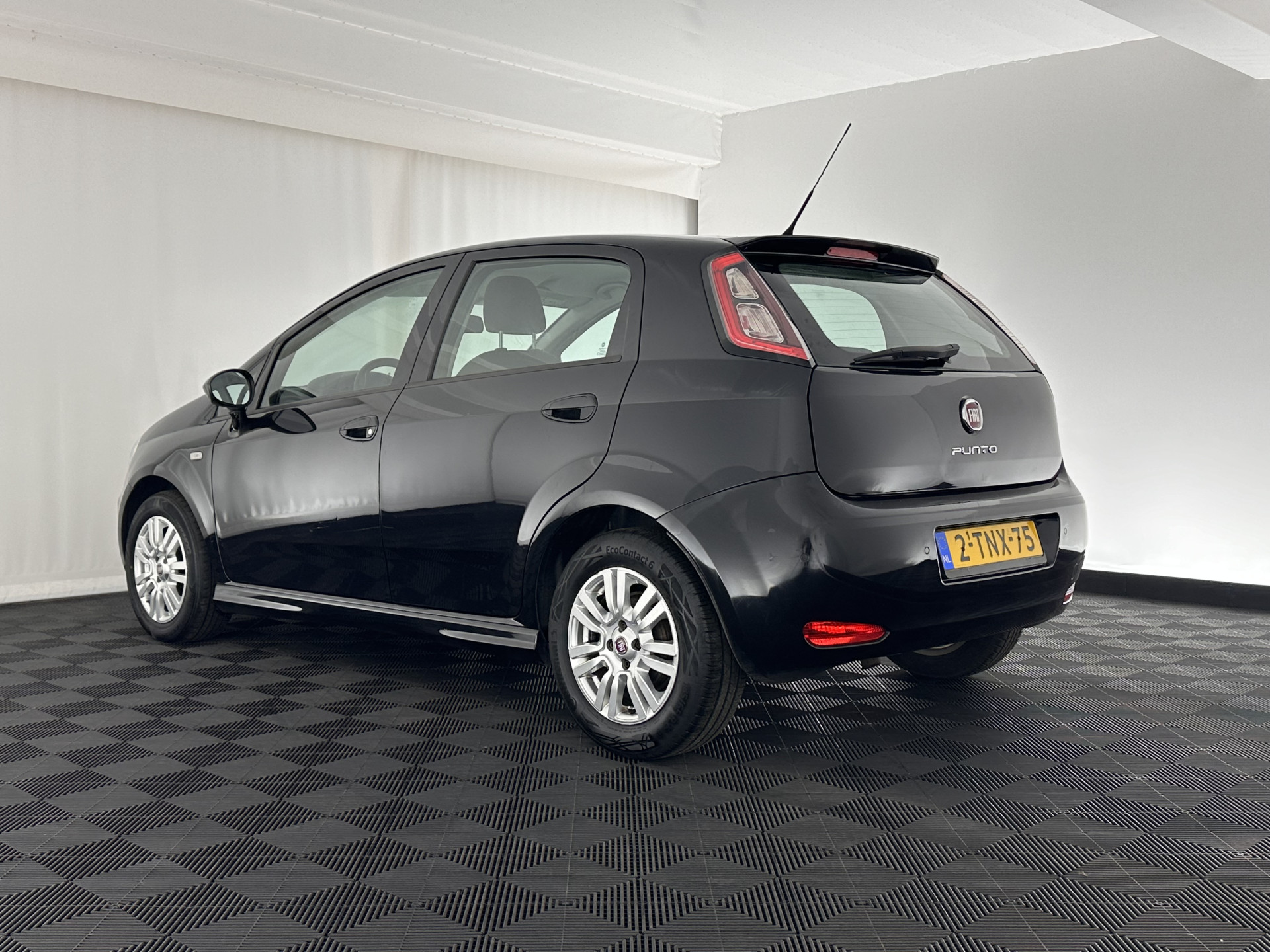 Fiat Punto Evo 1.3 M-Jet Street *AIRCO | CRUISE | COMFORT-SEATS | RADIO-CD/MP3 | 15''ALU*