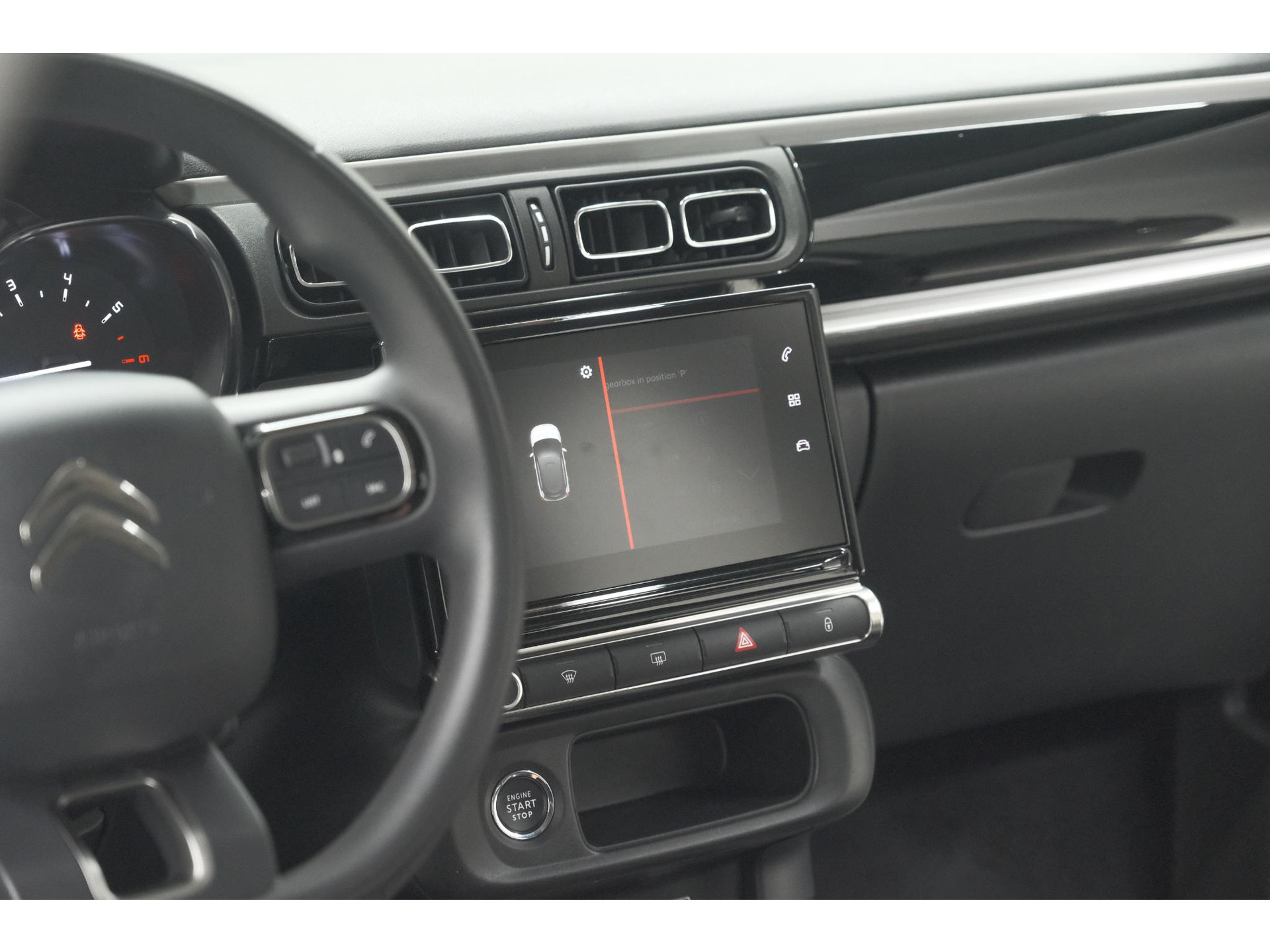 Citroen C3 PureTech 110 EAT6 Max | Apple Carplay | Parkeersensoren | Climate Control | 16 Inch Lichtmetalen Velgen