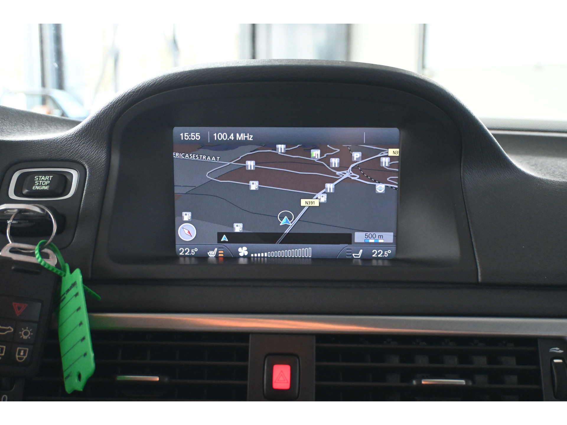 Volvo V70 1.6 T4 Limited Edition Automaat Clima Navigatie Schuif/Kanteldak Goed Onderhouden! Inruil Mogelijk!