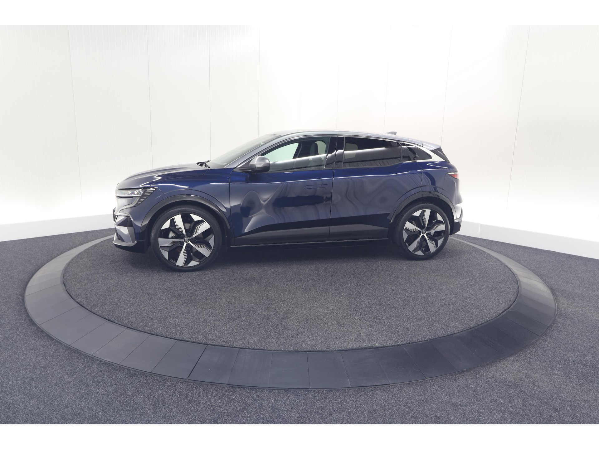 Renault Megane E-Tech EV40 Boost Charge Techno | Pack Winter | Camera | Apple Carplay